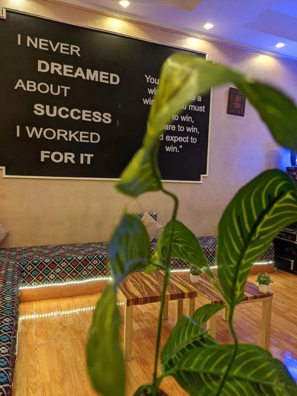 Text overlay in Miami Hotel