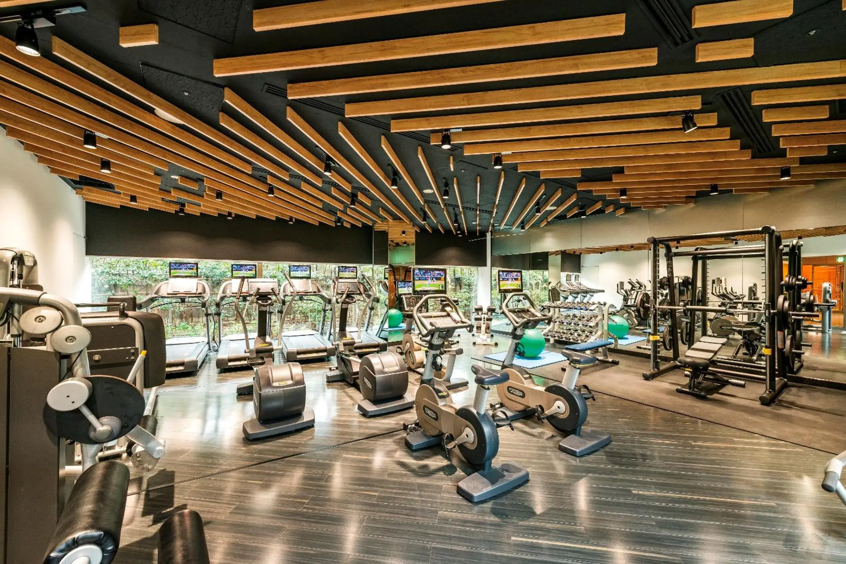 Fitness centre/facilities in Cerulean Tower Tokyu Hotel, A Pan Pacific Partner Hotel Fitness centre/facilities in Cerulean Tower Tokyu Hotel, A Pan Pacific Partner Hotel