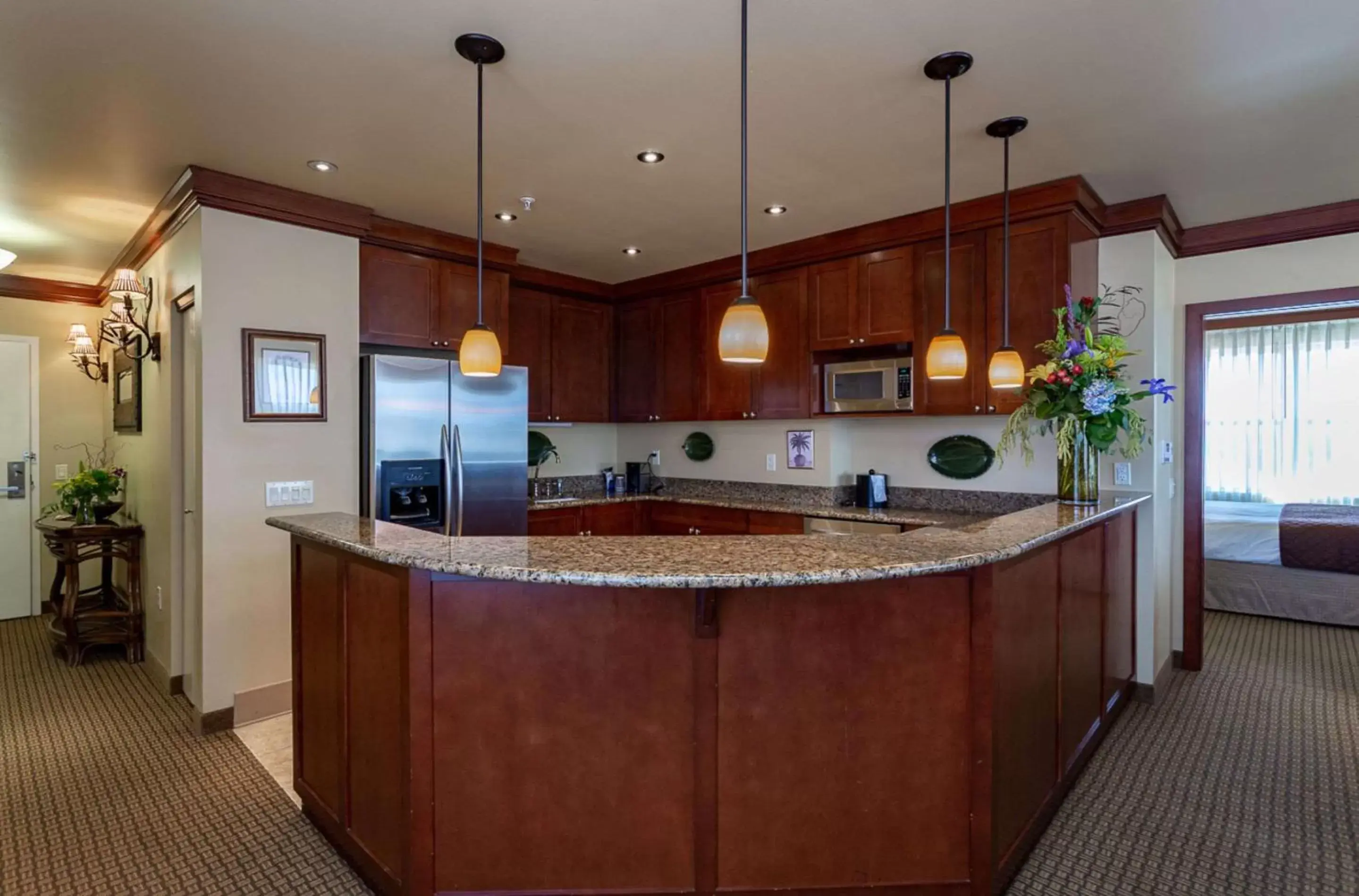 Kitchen or kitchenette, Kitchen/Kitchenette in Jefferson Street Inn, a Member of Radisson Individuals