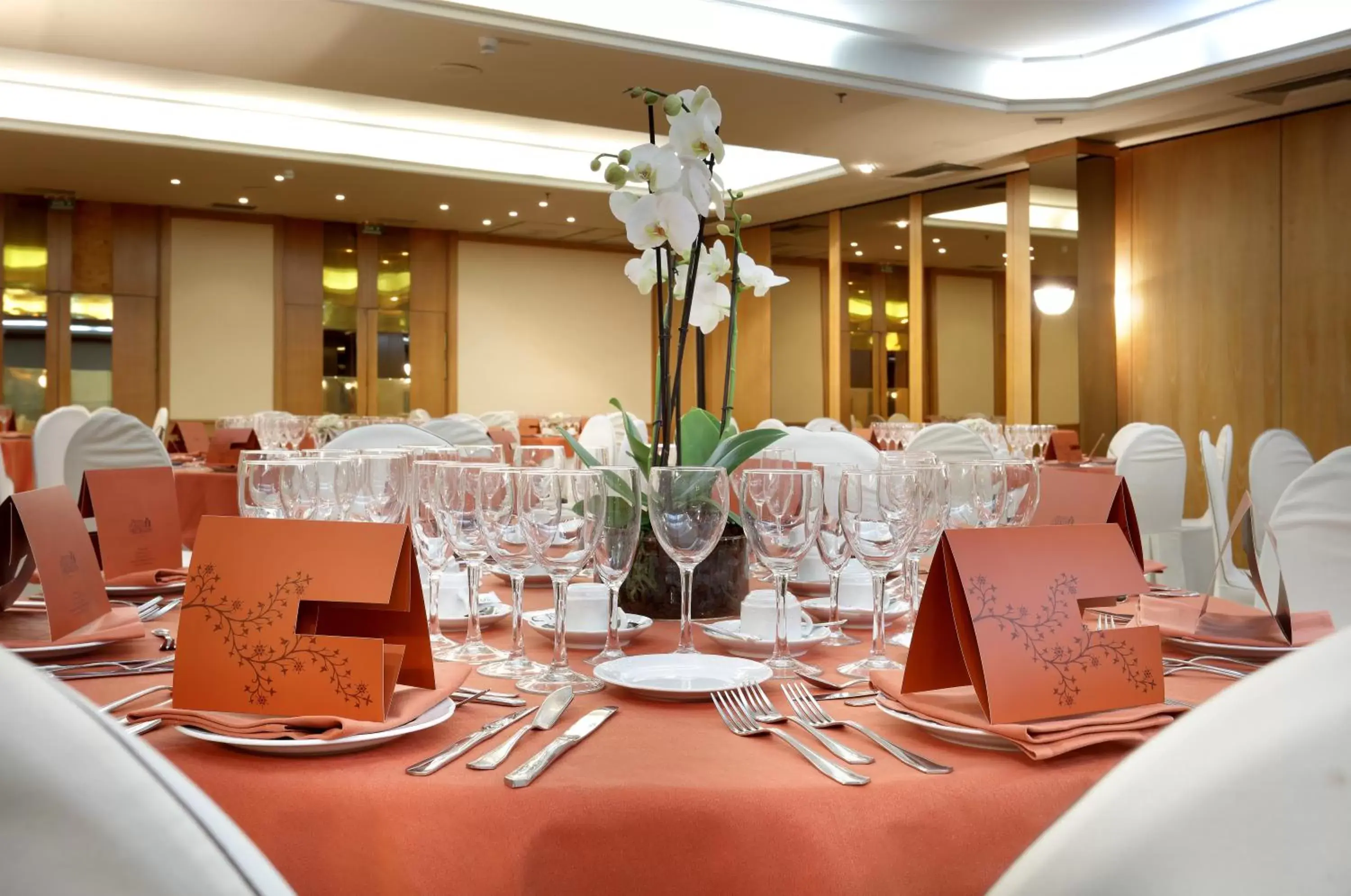 Banquet/Function facilities, Restaurant/Places to Eat in Crisol Puerta de Burgos