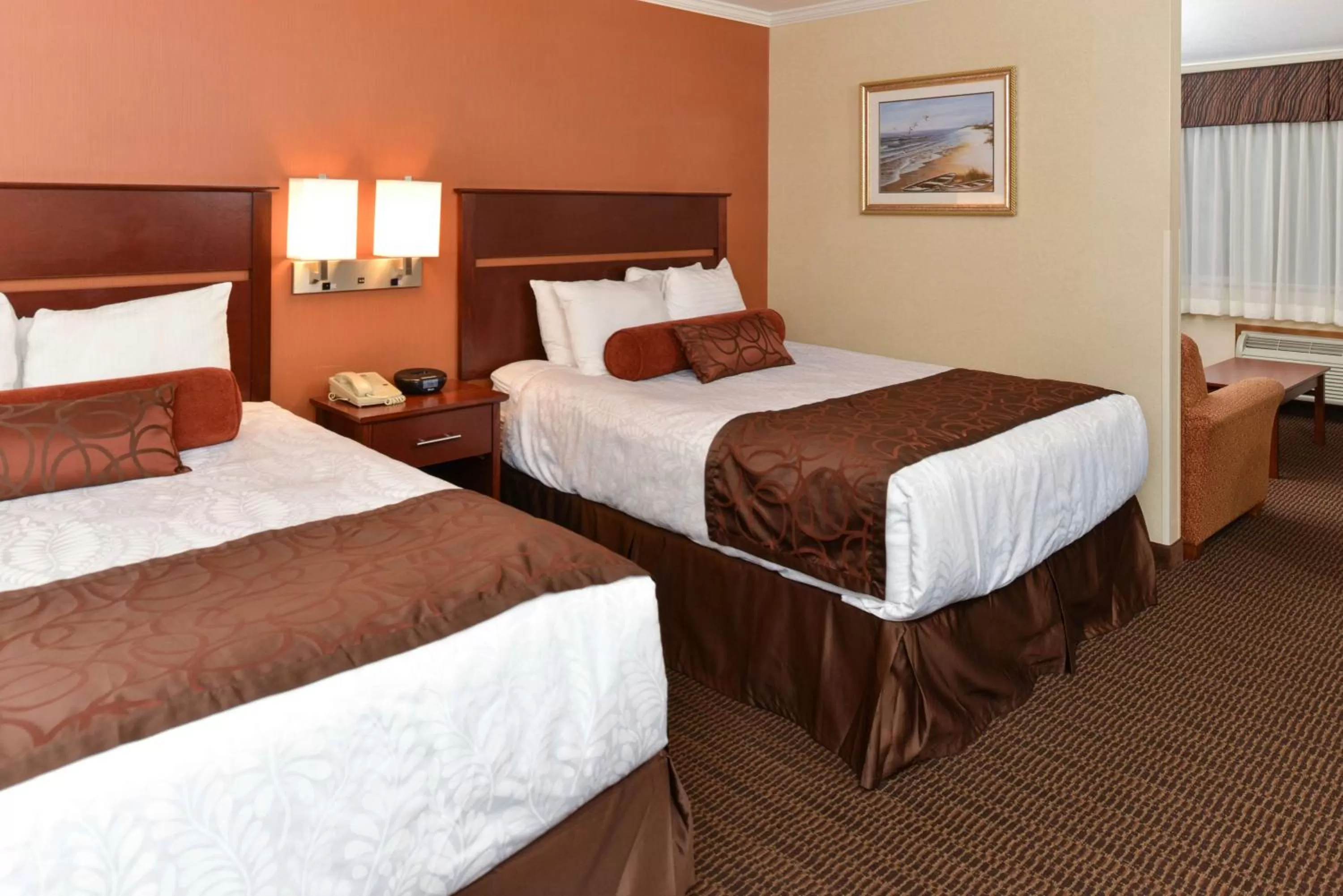 Photo of the whole room, Bed in Best Western Plus Landmark Inn