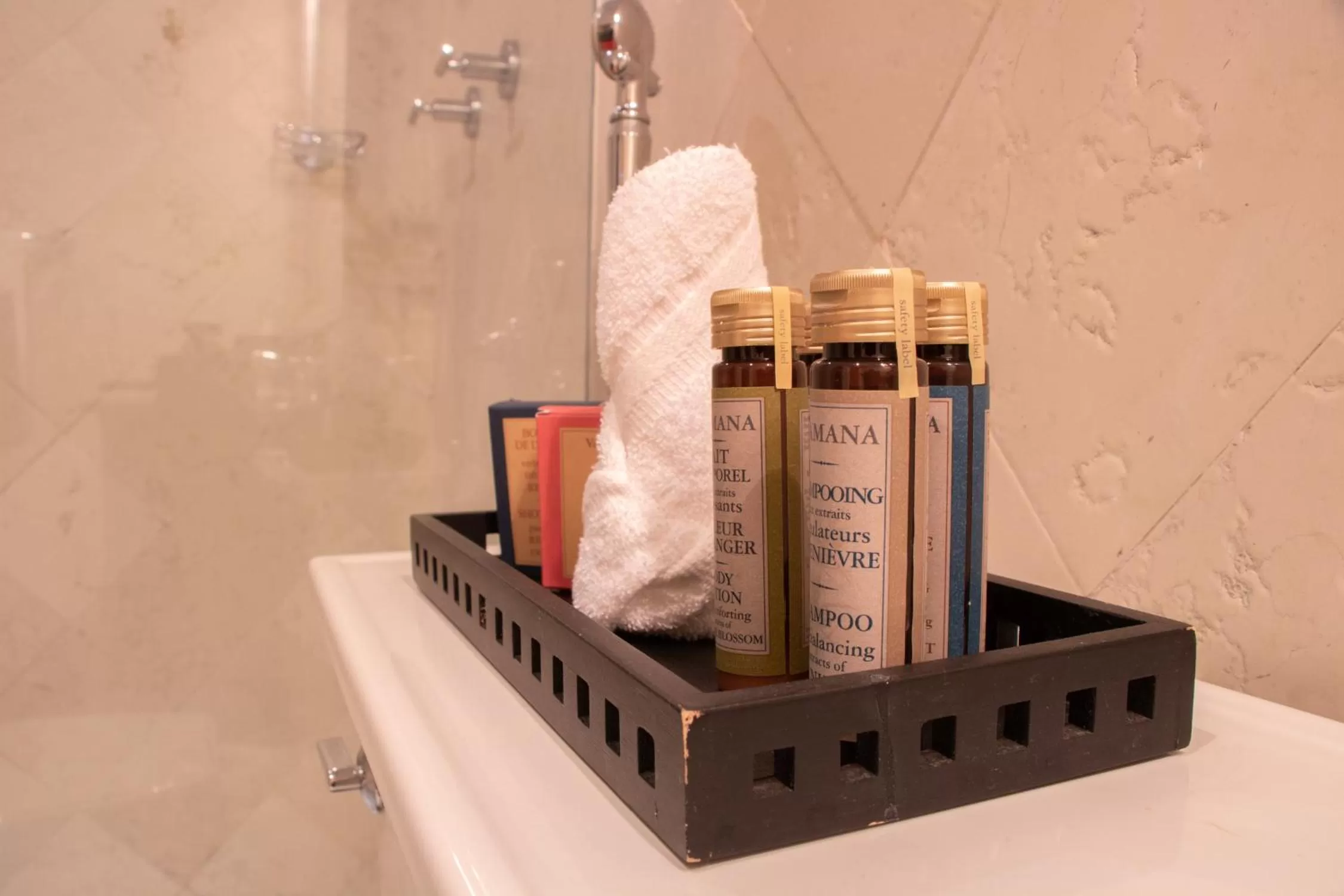 Bathroom in Villa Palma Boutique Hotel