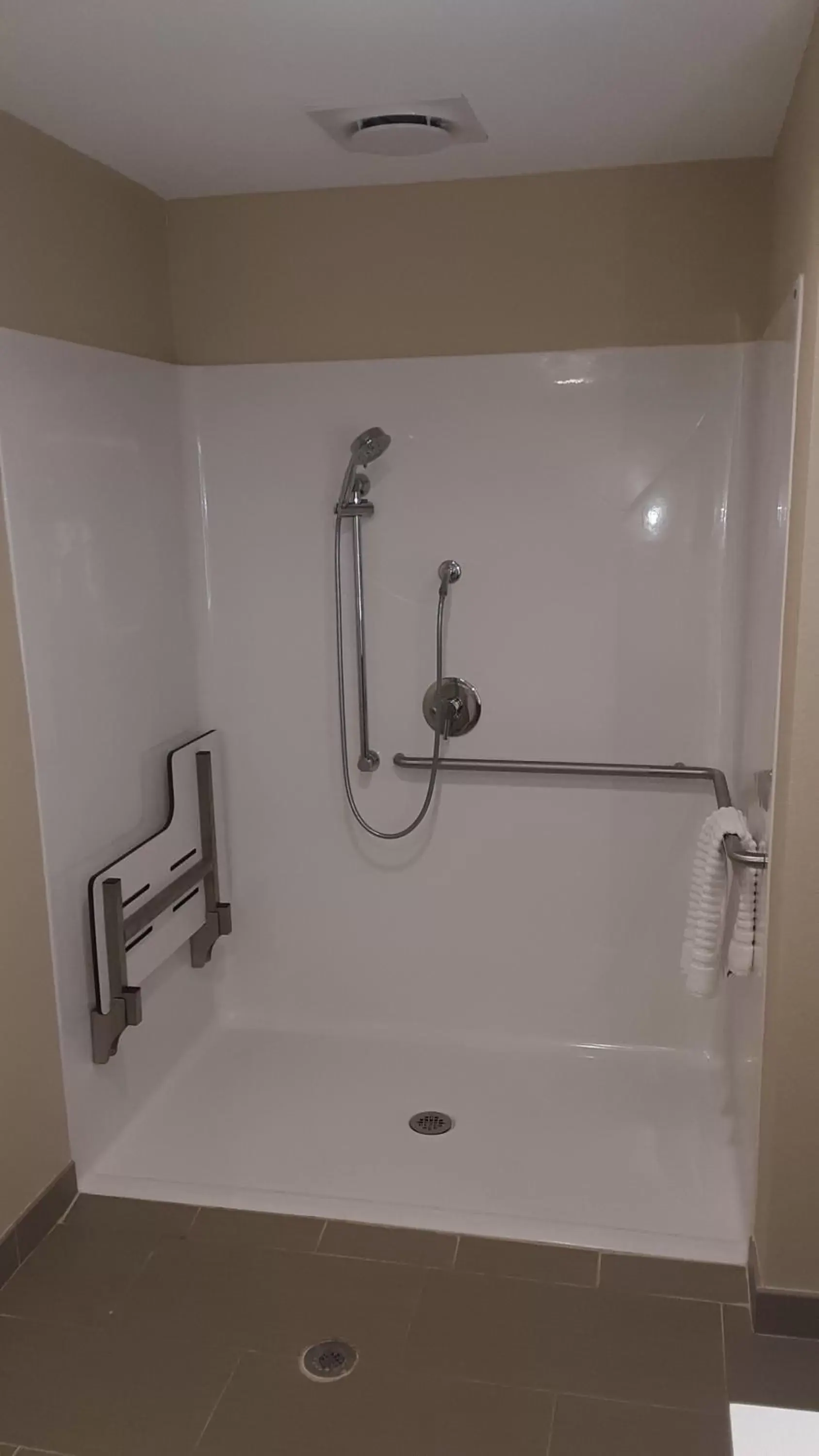 King Room with Roll in Shower - Accessible in Comfort Inn & Suites Grenada King Room with Roll in Shower - Accessible in Comfort Inn & Suites Grenada