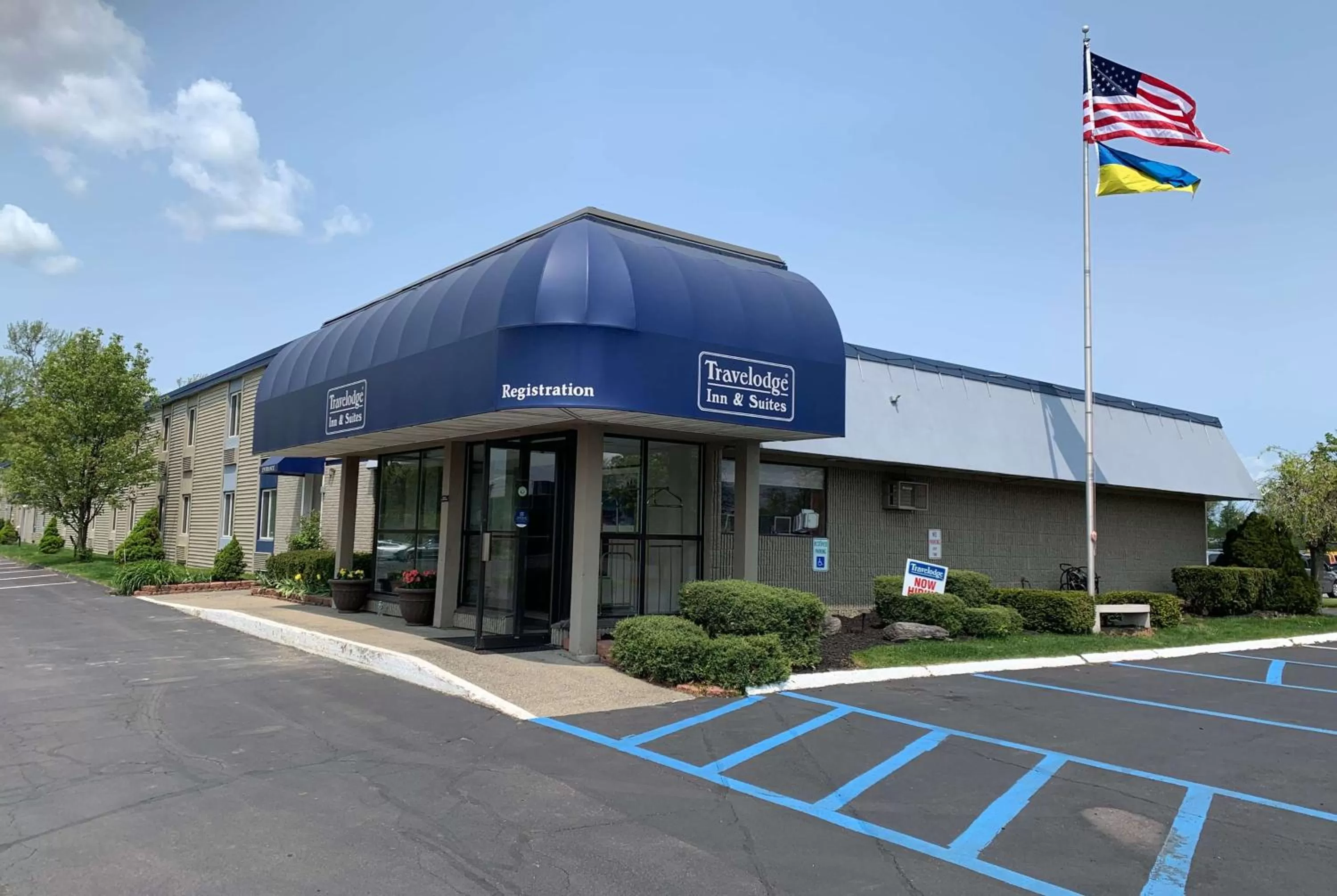 Property building in Travelodge Inn & Suites by Wyndham Albany