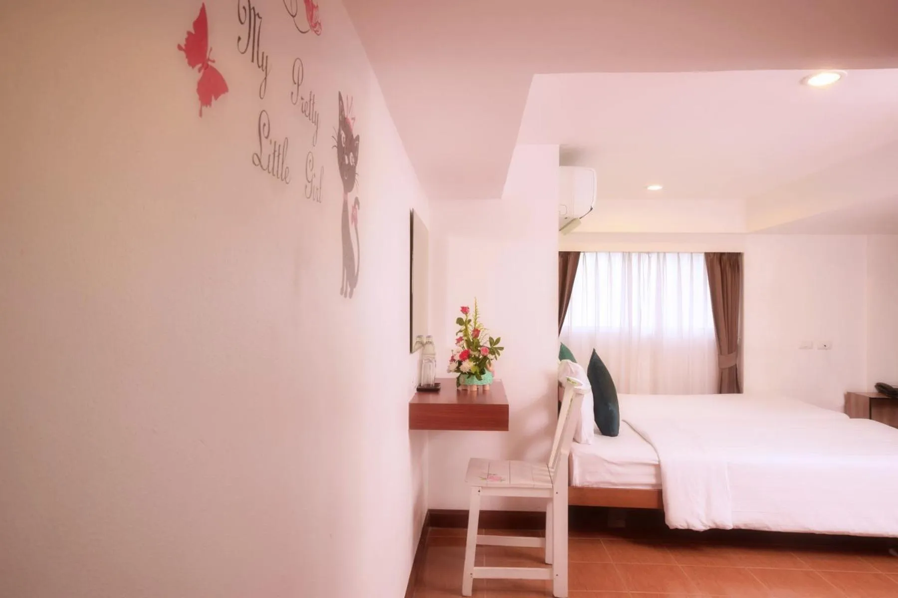 Bed in Blissotel Ratchada