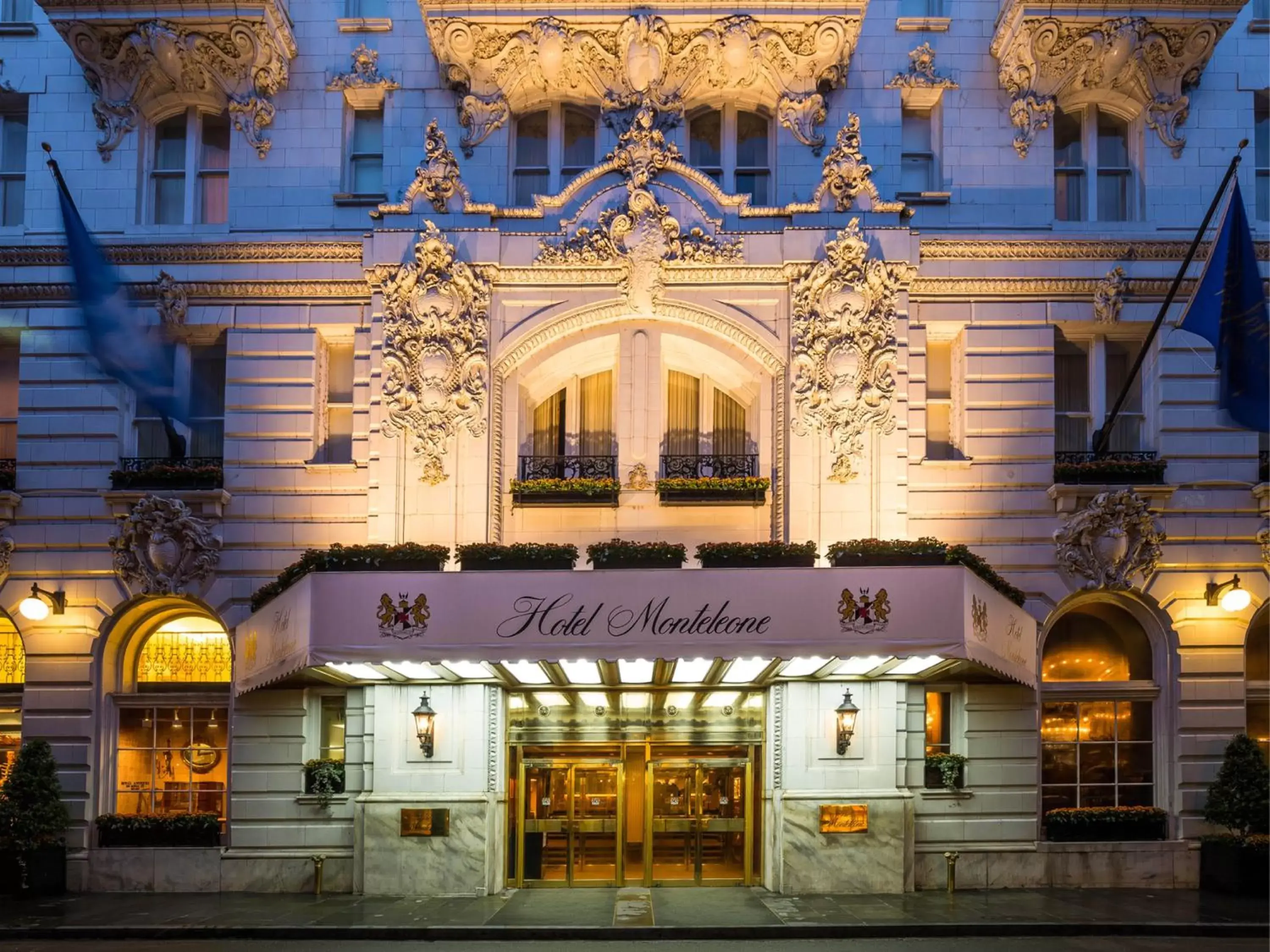 Facade/entrance in Hotel Monteleone