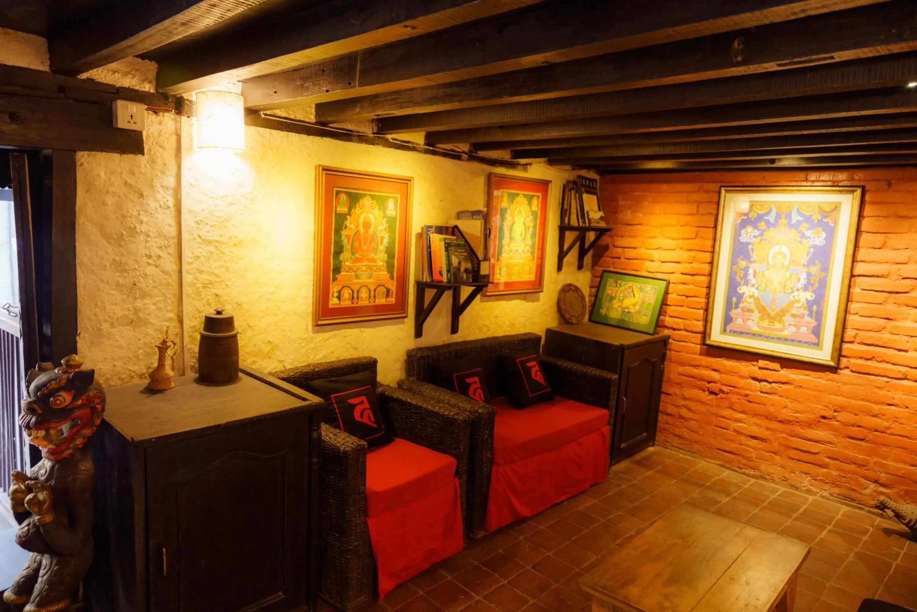 Property building in Hira Guest House