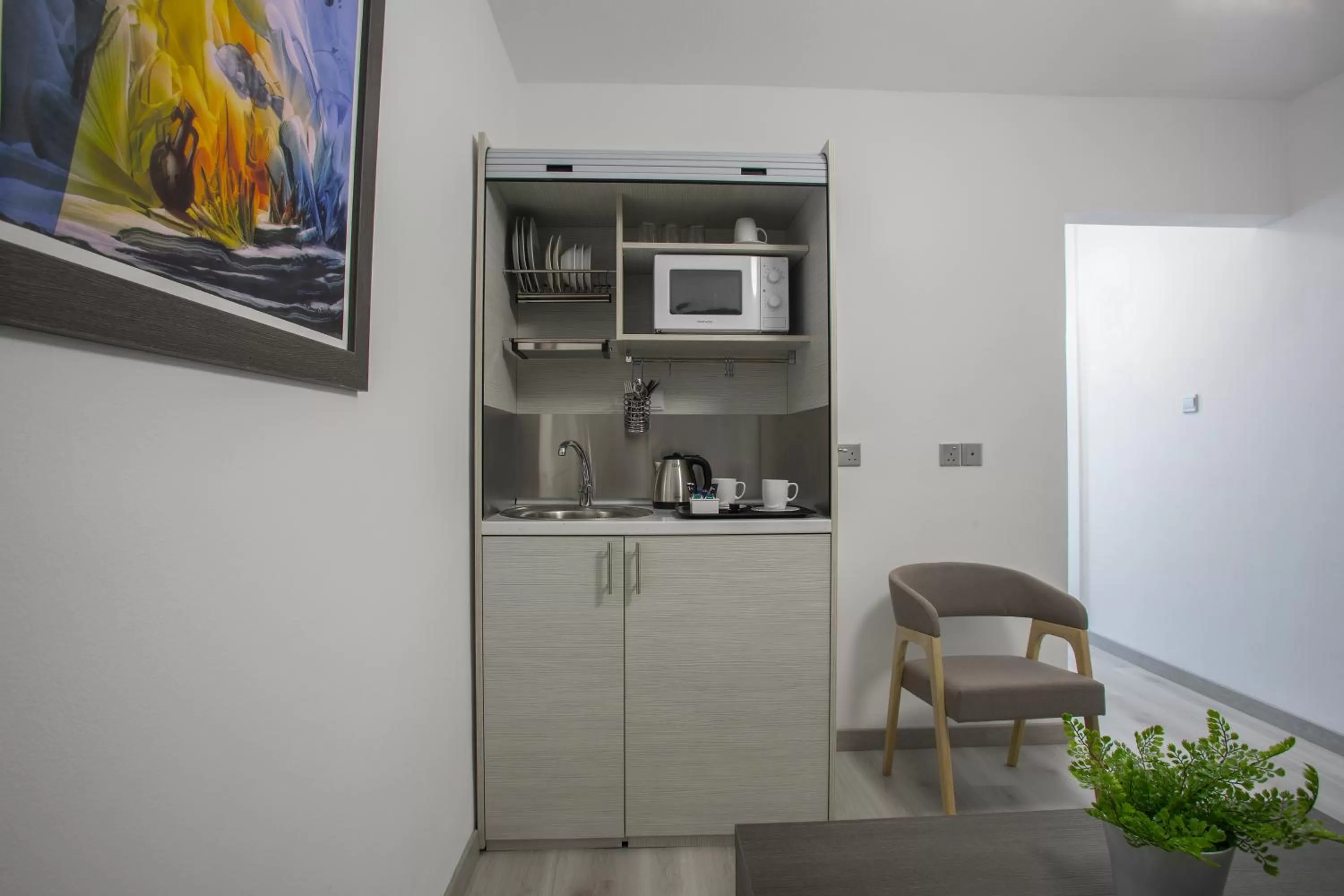 Coffee/tea facilities in Blazer Residence