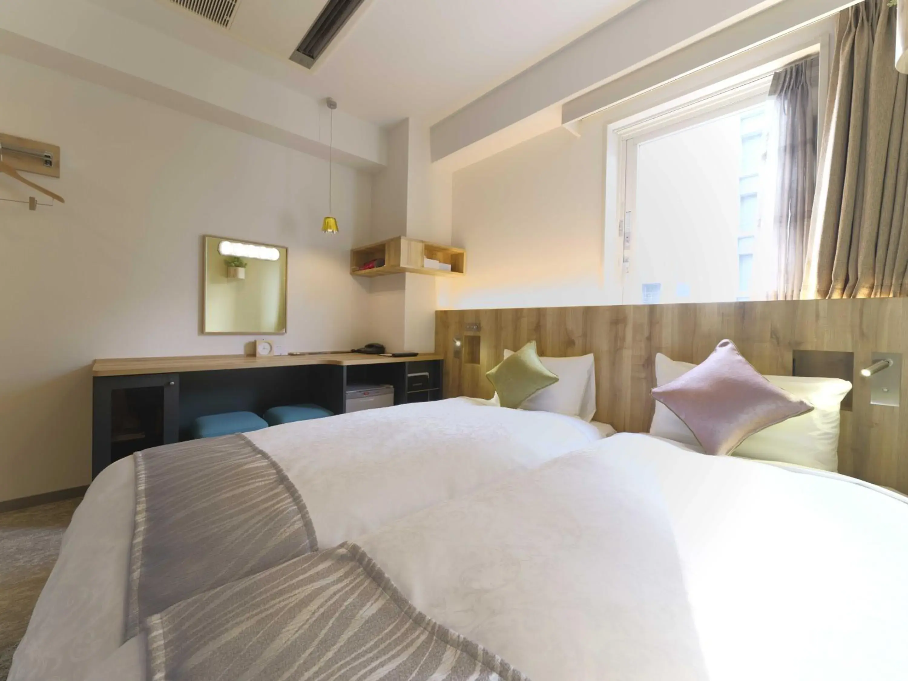 Photo of the whole room, Bed in Meitetsu Inn Nagoya Sakuradori Photo of the whole room, Bed in Meitetsu Inn Nagoya Sakuradori