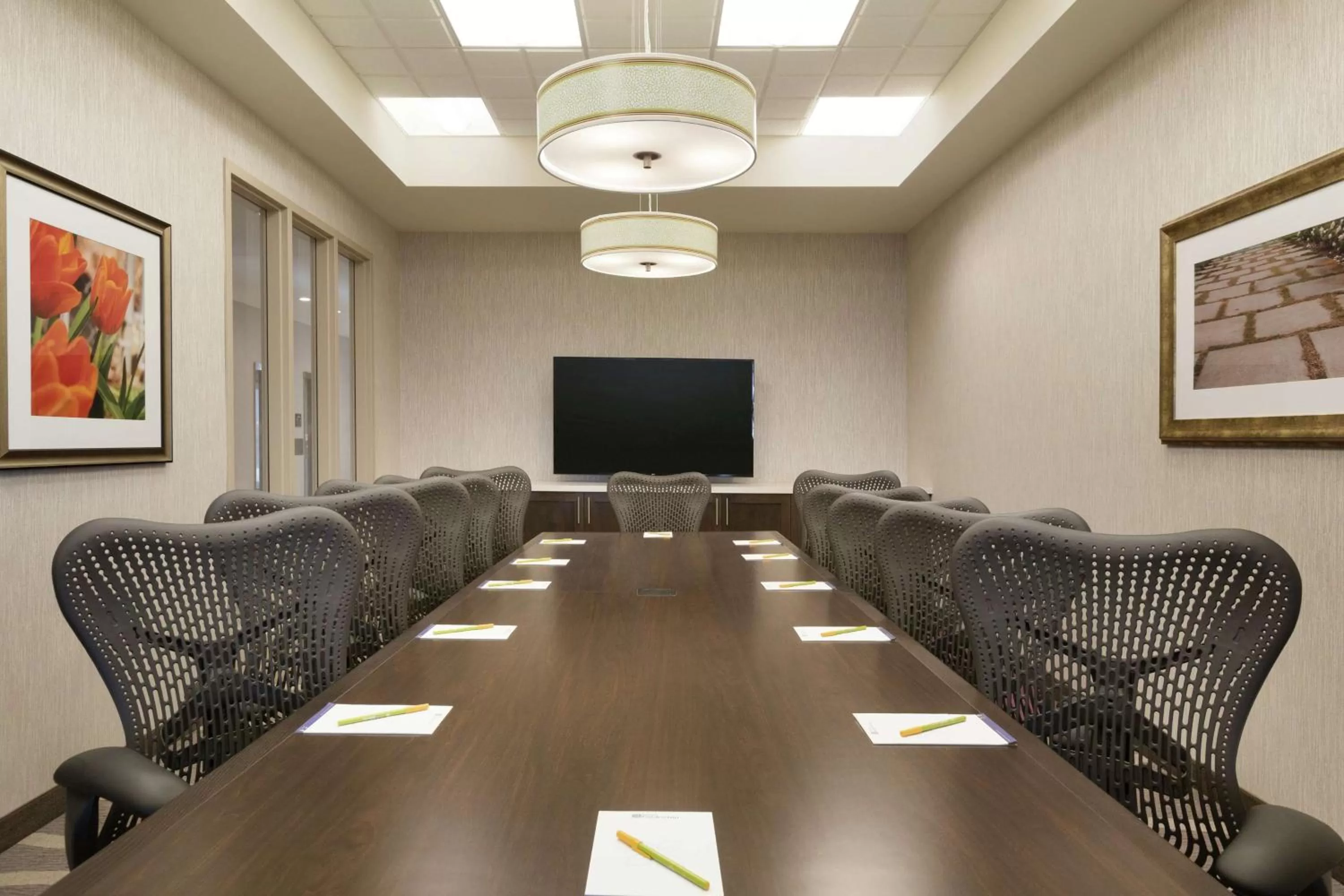 Meeting/conference room in Hilton Garden Inn Pittsburgh Airport South-Robinson Mall
