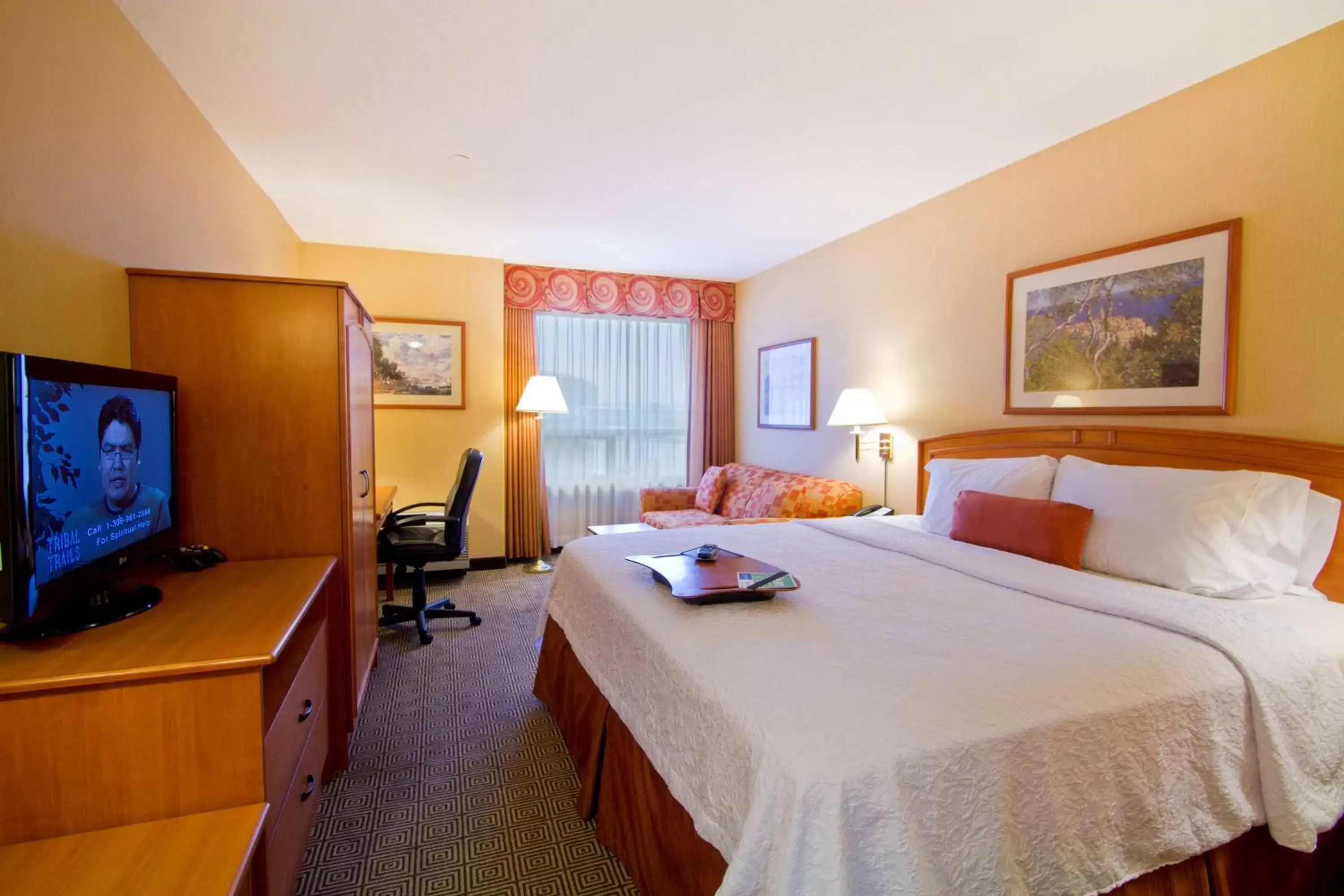 Bed in Hampton Inn - Vancouver Airport/Richmond