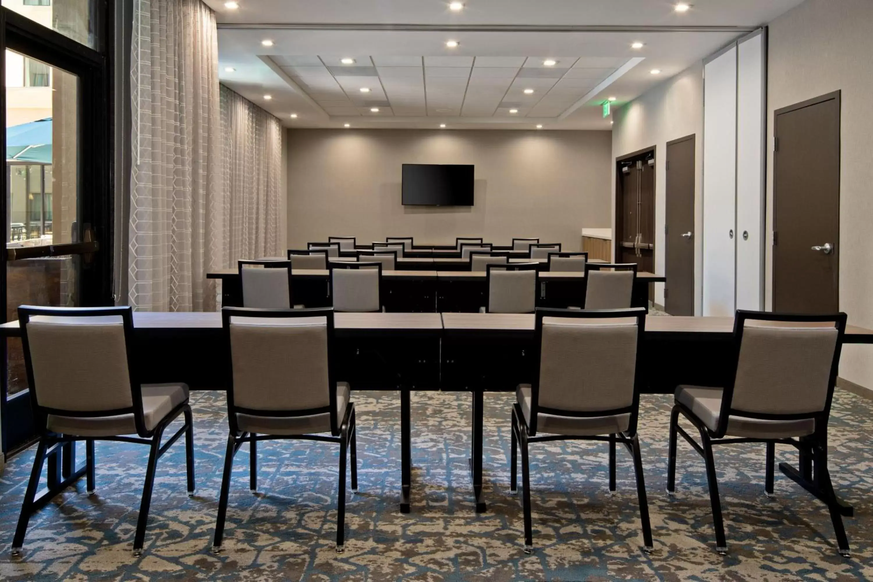 Meeting/conference room in SpringHill Suites by Marriott Valencia