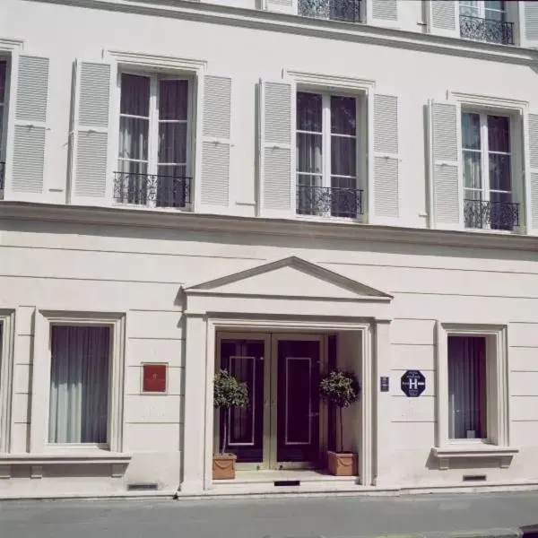 Facade/entrance, Property Building in Hotel De Suede Saint Germain