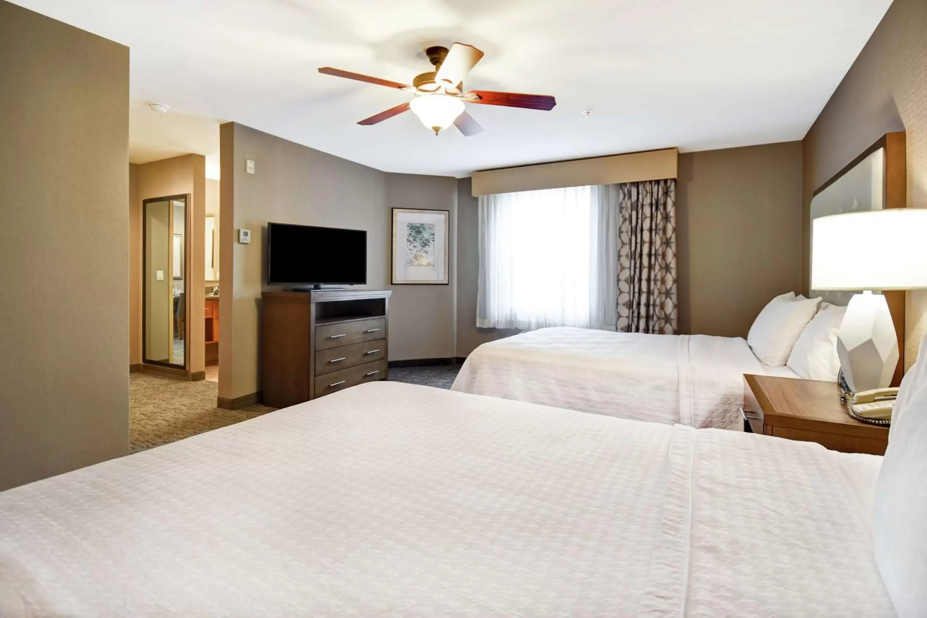 Bedroom, Bed in Homewood Suites by Hilton Boise