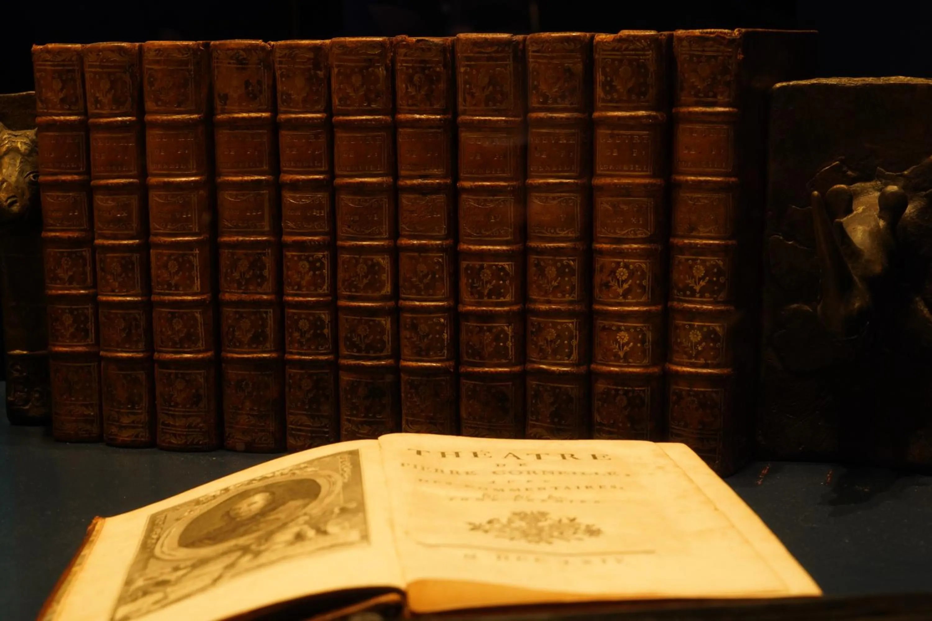 Decorative detail in Granda Sweet Suites