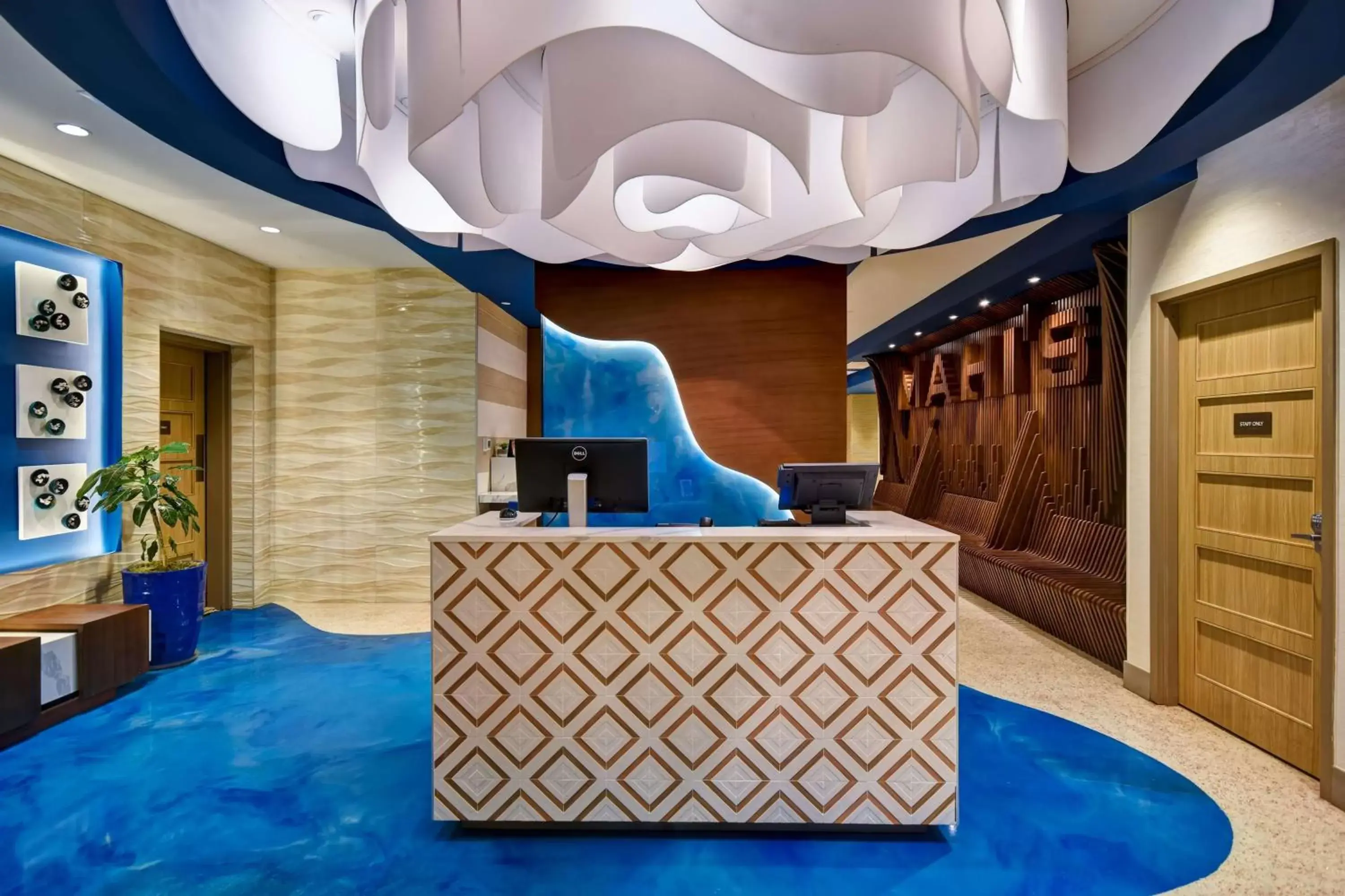 Lobby or reception, Lobby/Reception in DoubleTree by Hilton Oceanfront Virginia Beach