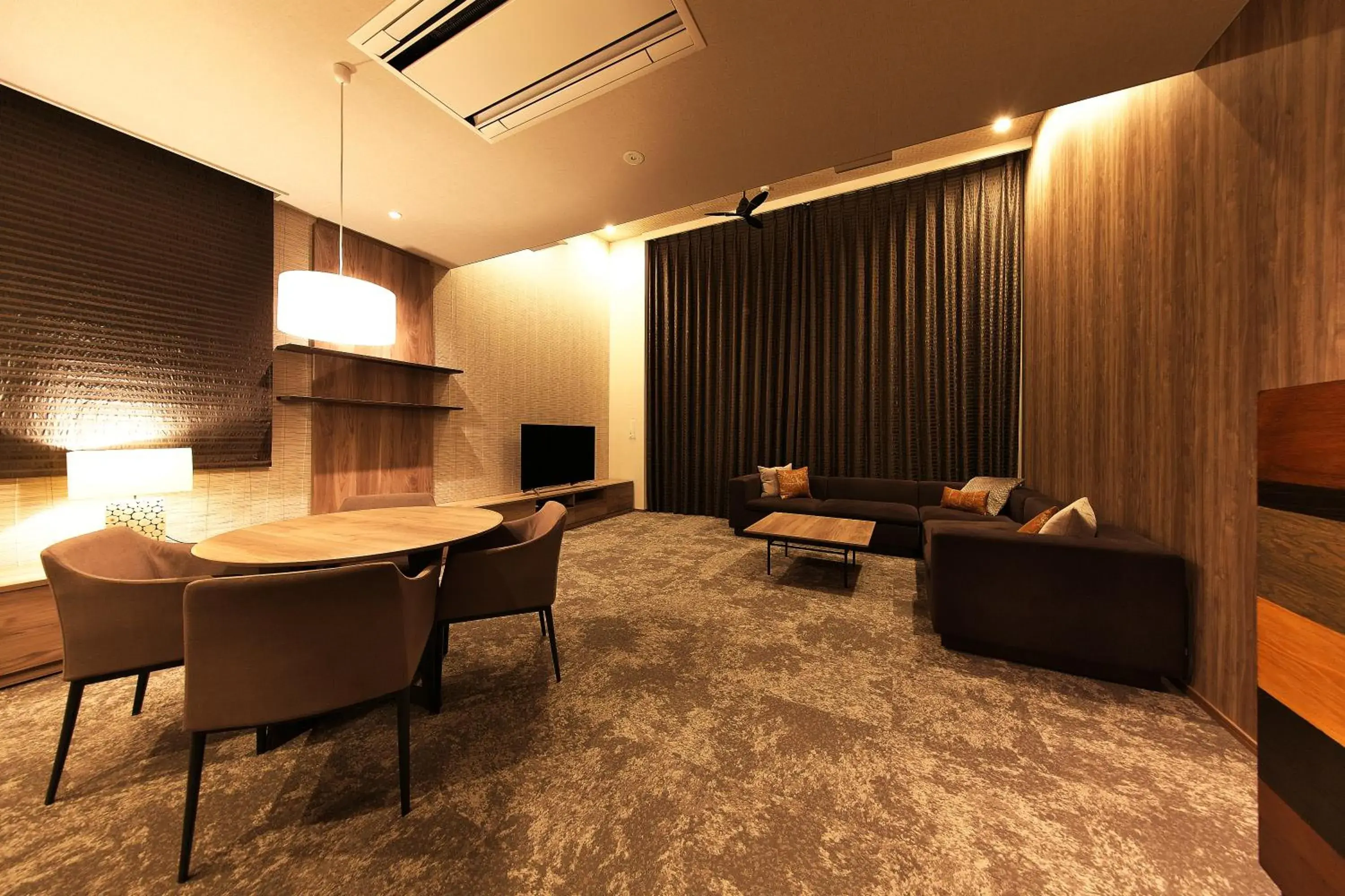 Lobby or reception in Winery Hotel and Condominium HITOHANA