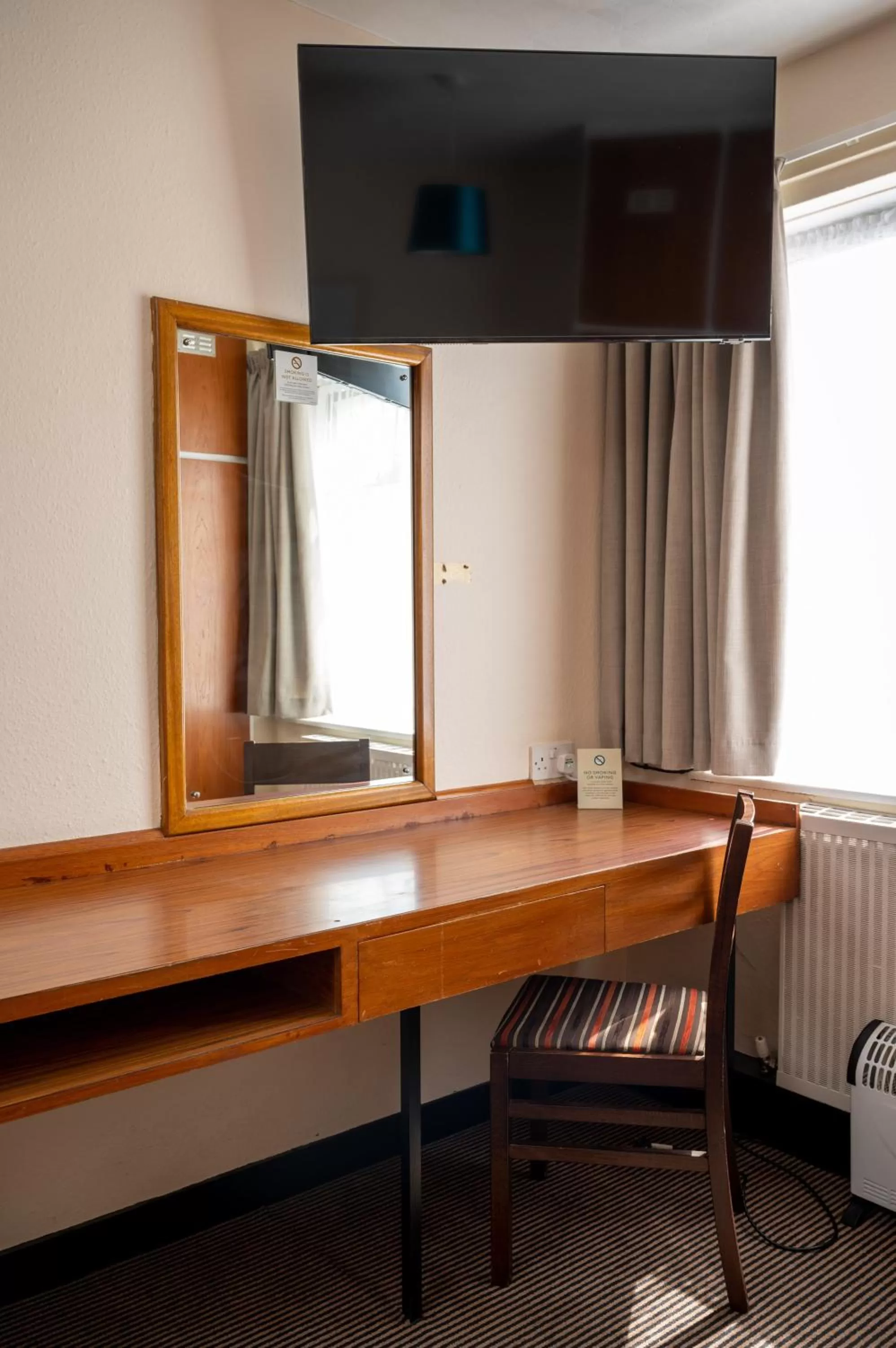 hair dresser in Wellow Hotel