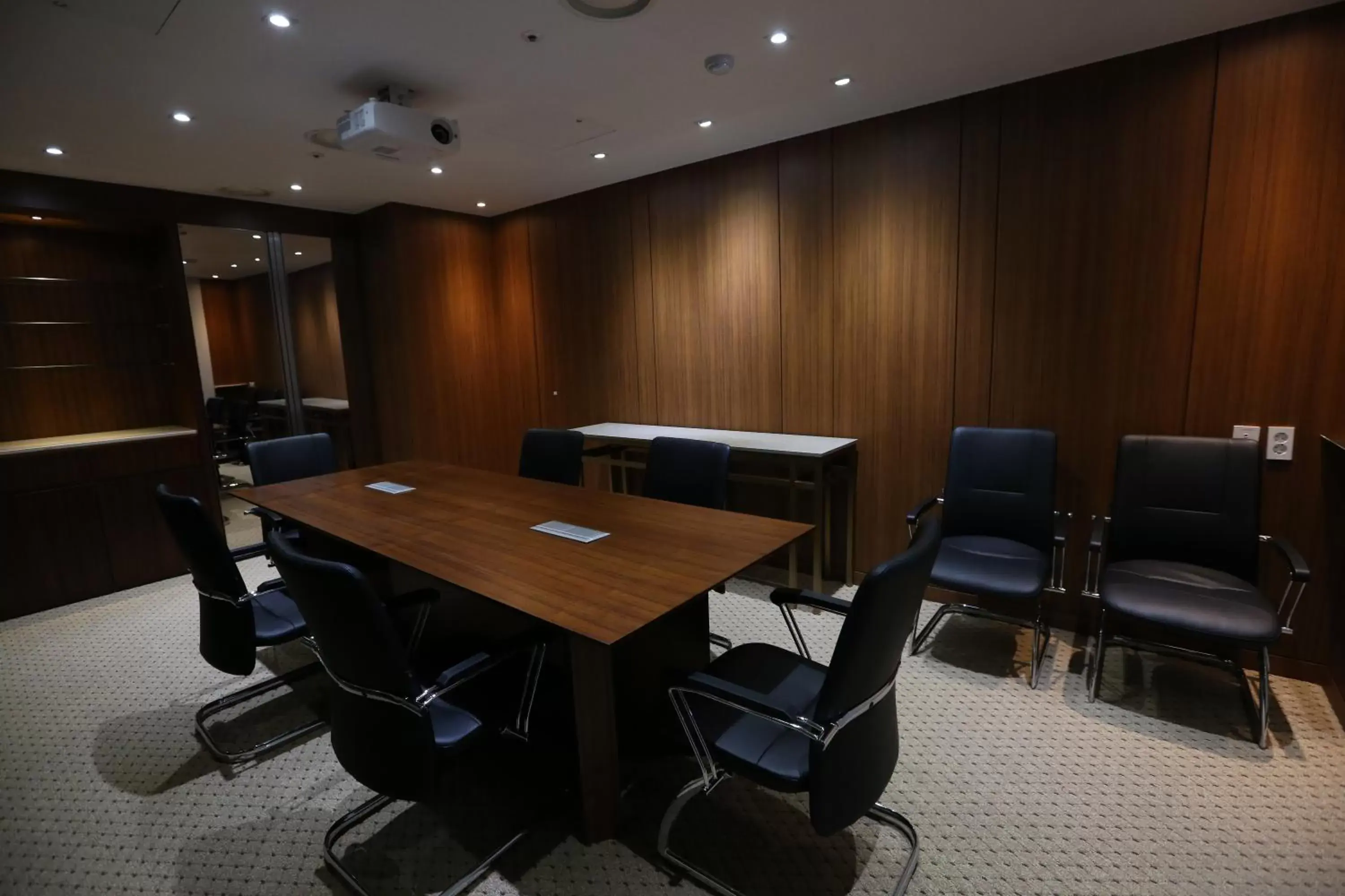 Meeting/conference room in Hotel Venue-G Seoul