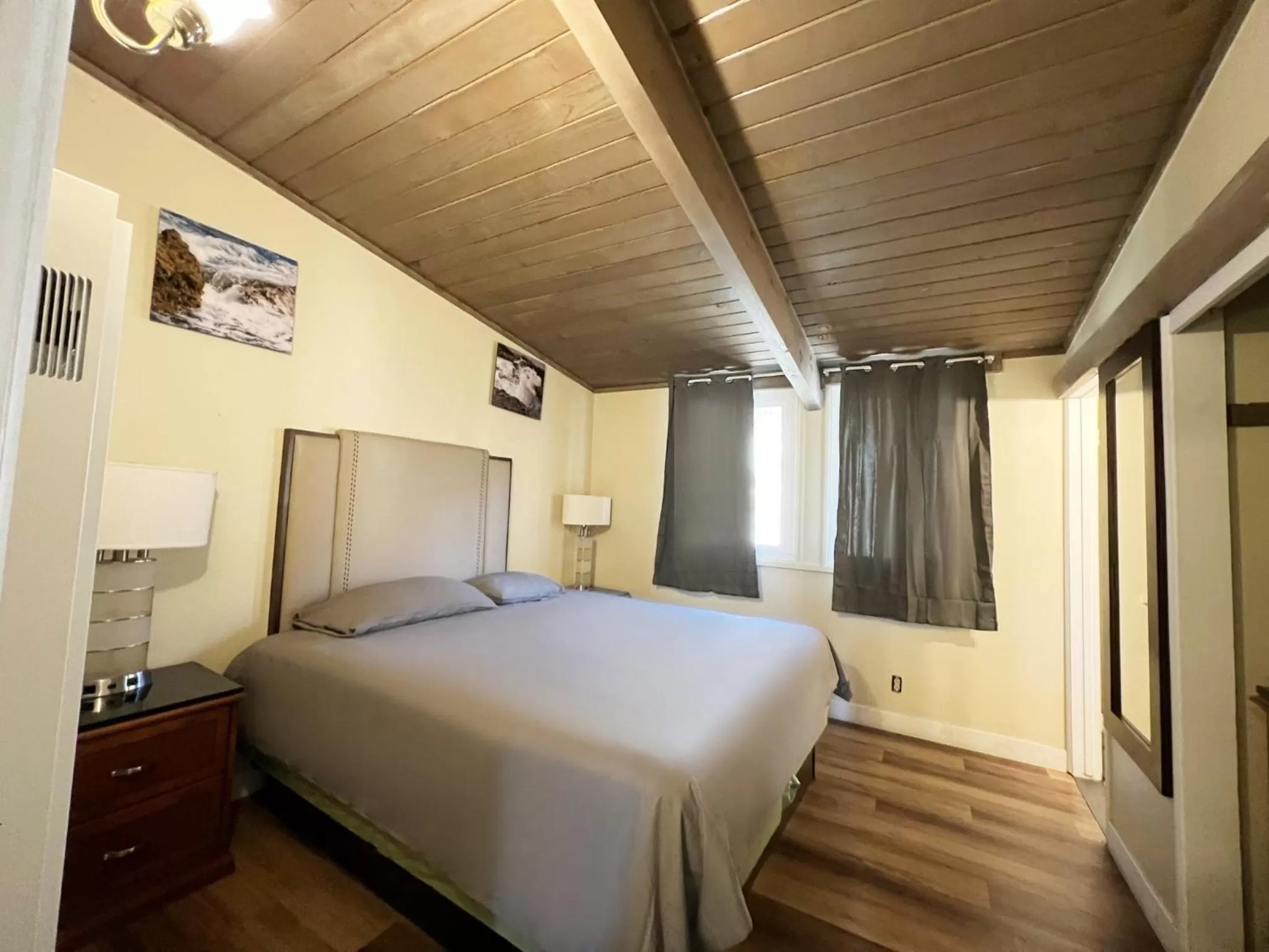 Superior Suite - single occupancy in OMEO Suites Big Bear