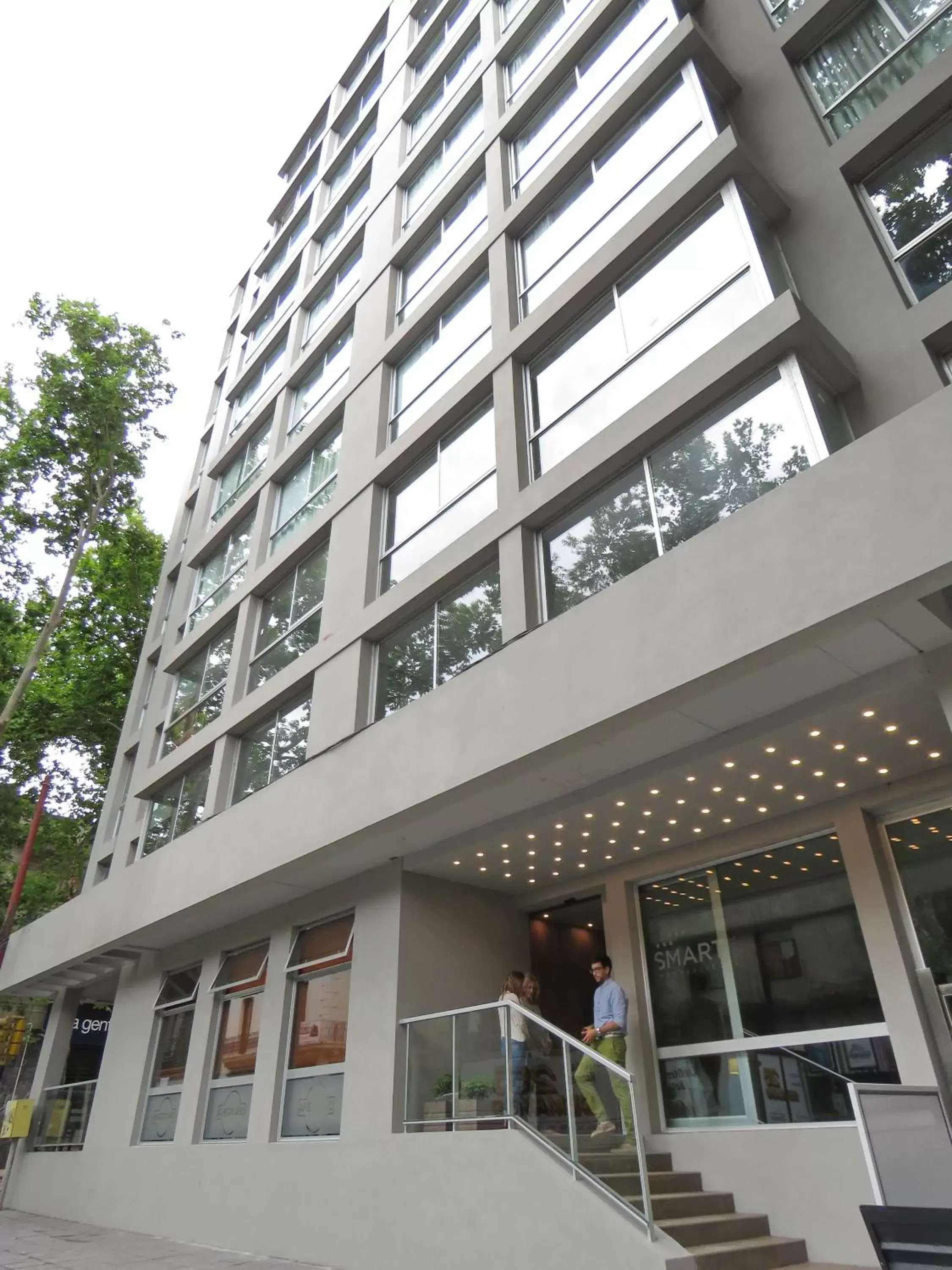 Facade/entrance in Smart Hotel Montevideo Facade/entrance in Smart Hotel Montevideo