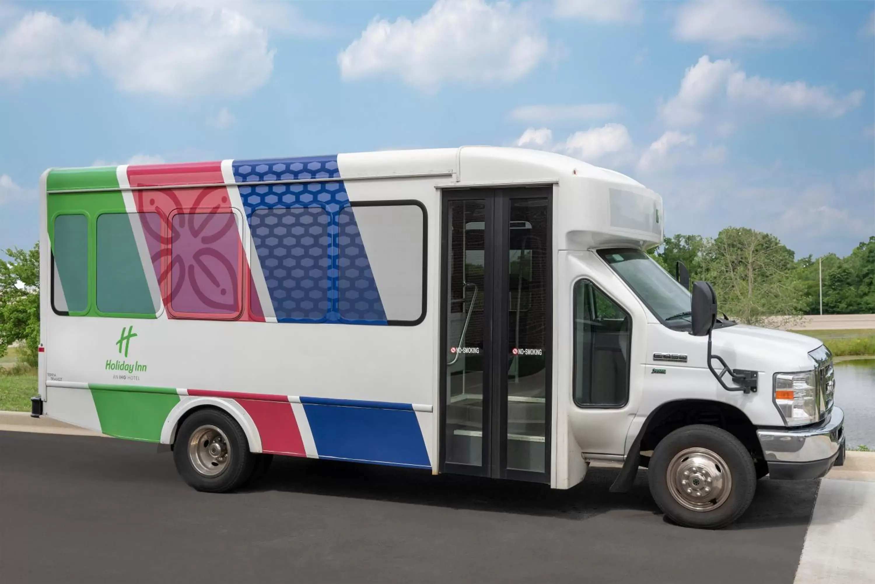 Lobby or reception in Holiday Inn Indianapolis Airport by IHG Lobby or reception in Holiday Inn Indianapolis Airport by IHG