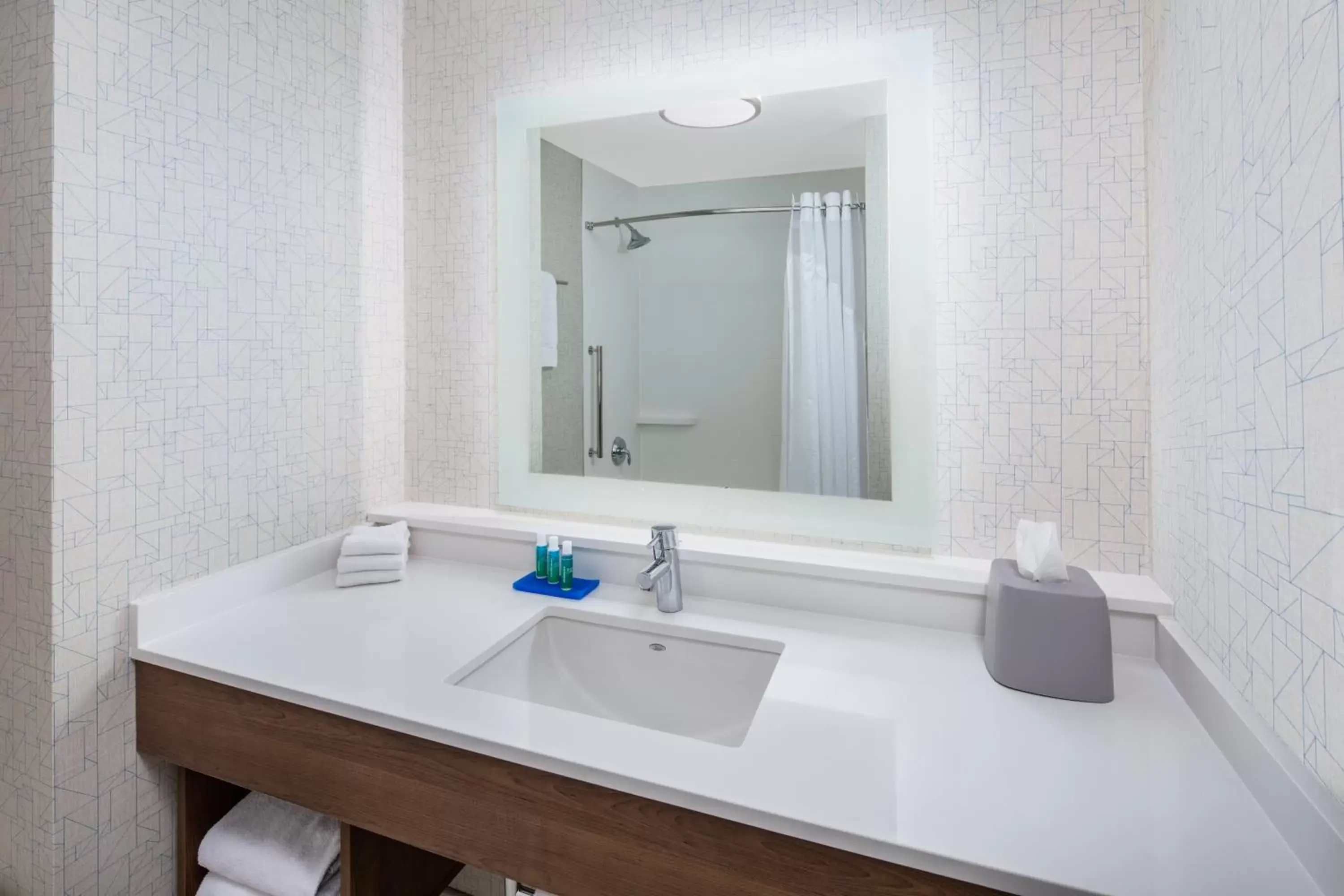 Bathroom in Holiday Inn Express Ontario, an IHG Hotel