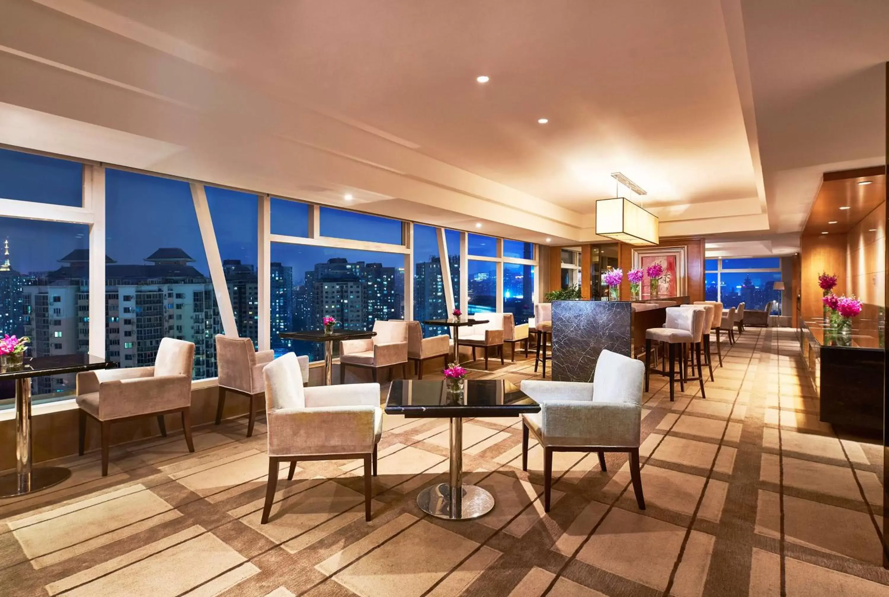 Property building, Lounge/Bar in DoubleTree by Hilton Beijing