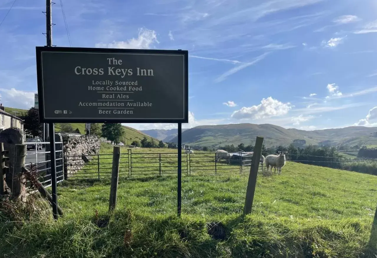 Property building in Cross Keys Inn