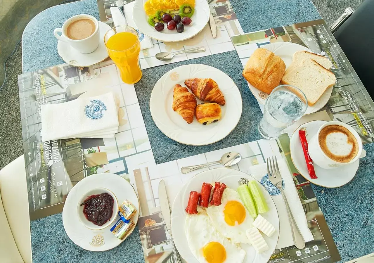 Buffet breakfast, Breakfast in Continental Suceava