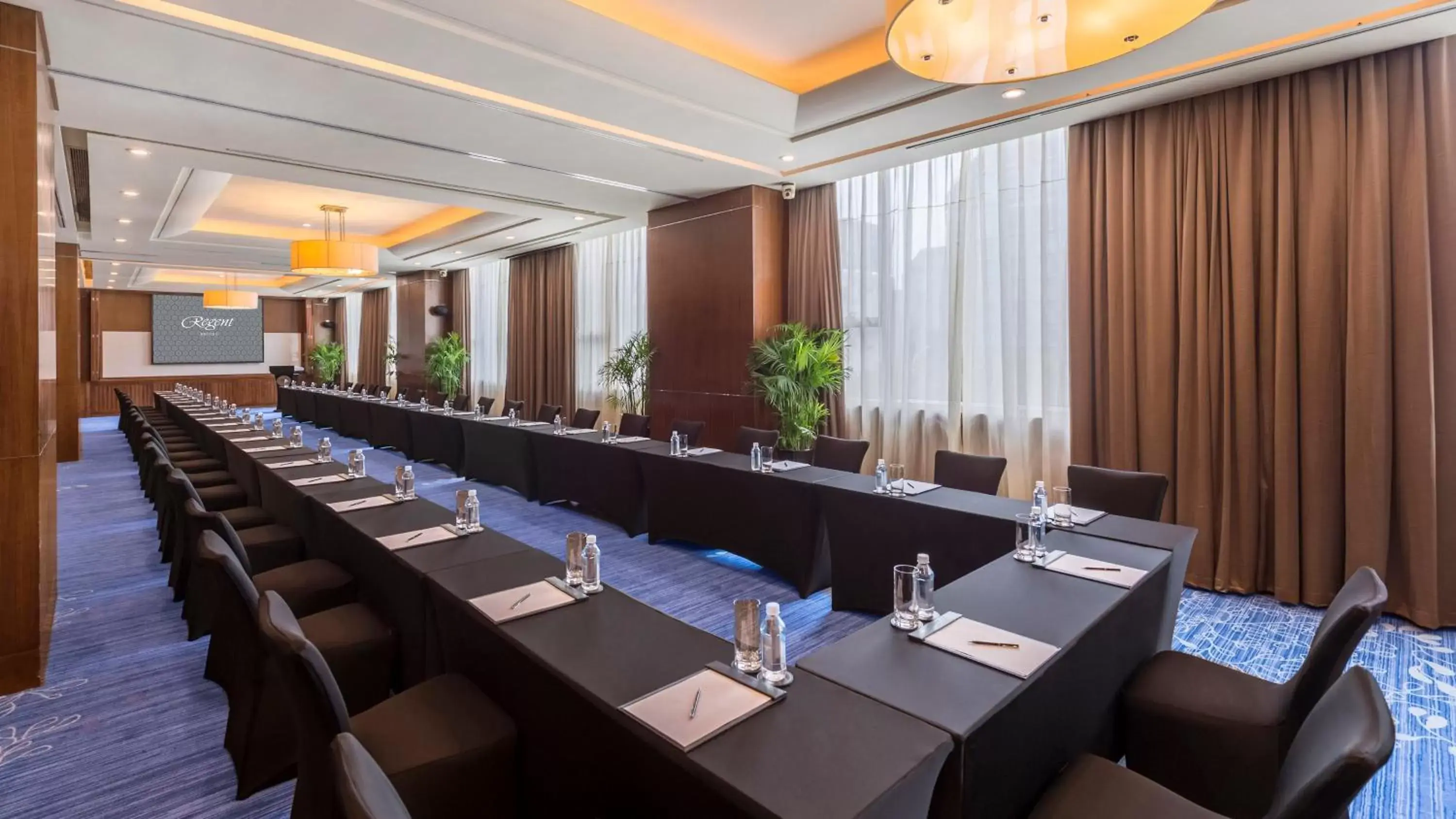 Meeting/conference room in Regent Beijing