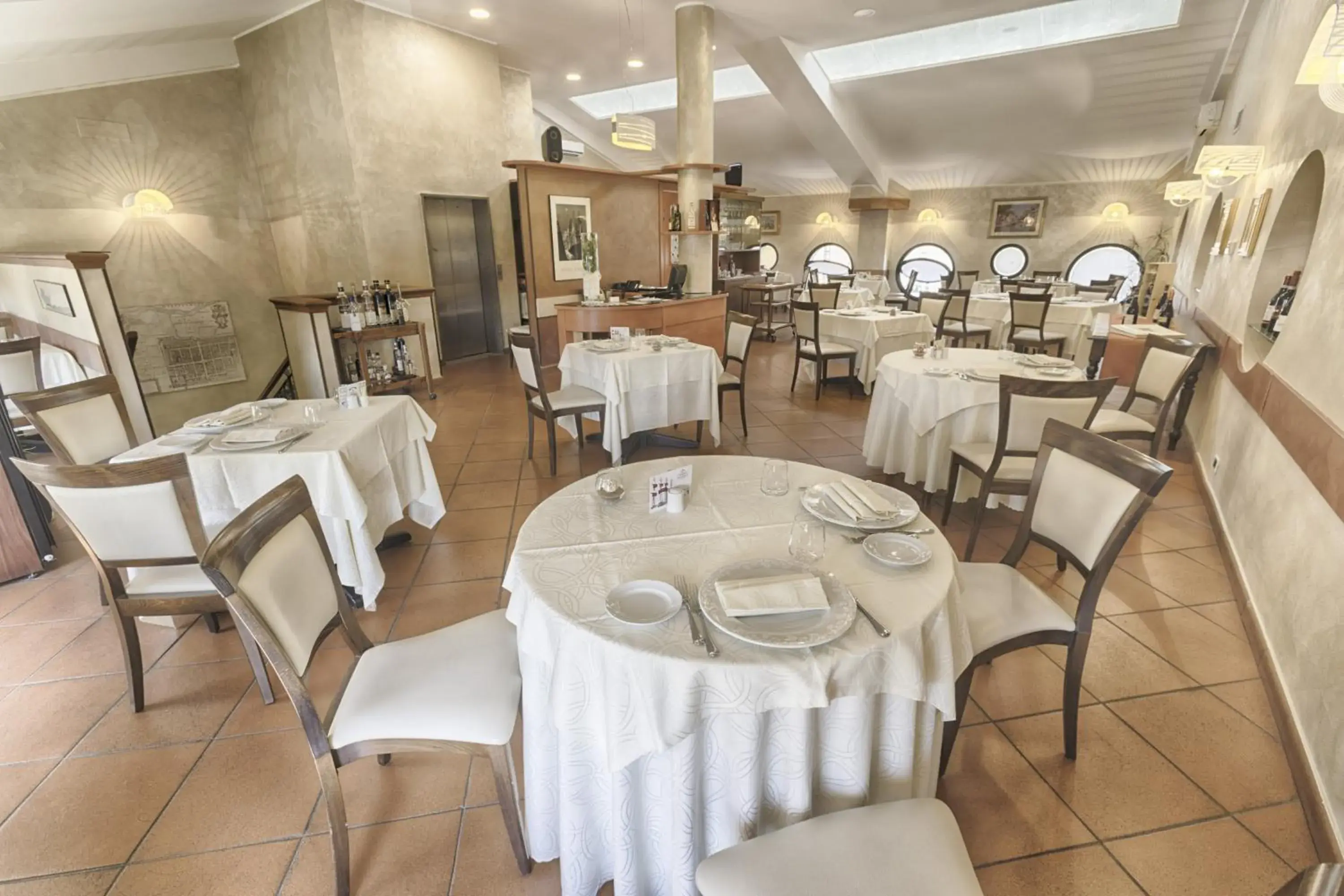 Restaurant/Places to Eat in Hotel Il Vigneto