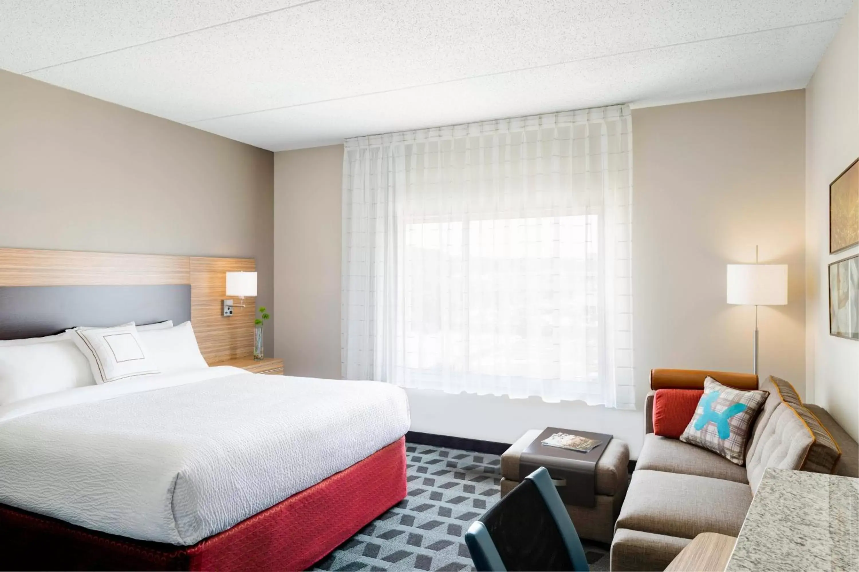 Photo of the whole room, Bed in TownePlace Suites by Marriott Orlando Airport