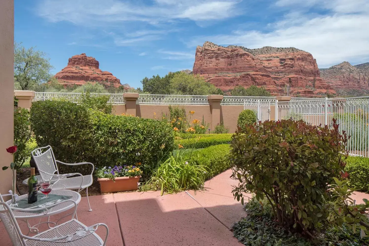 Garden view in Canyon Villa Bed & Breakfast Inn of Sedona