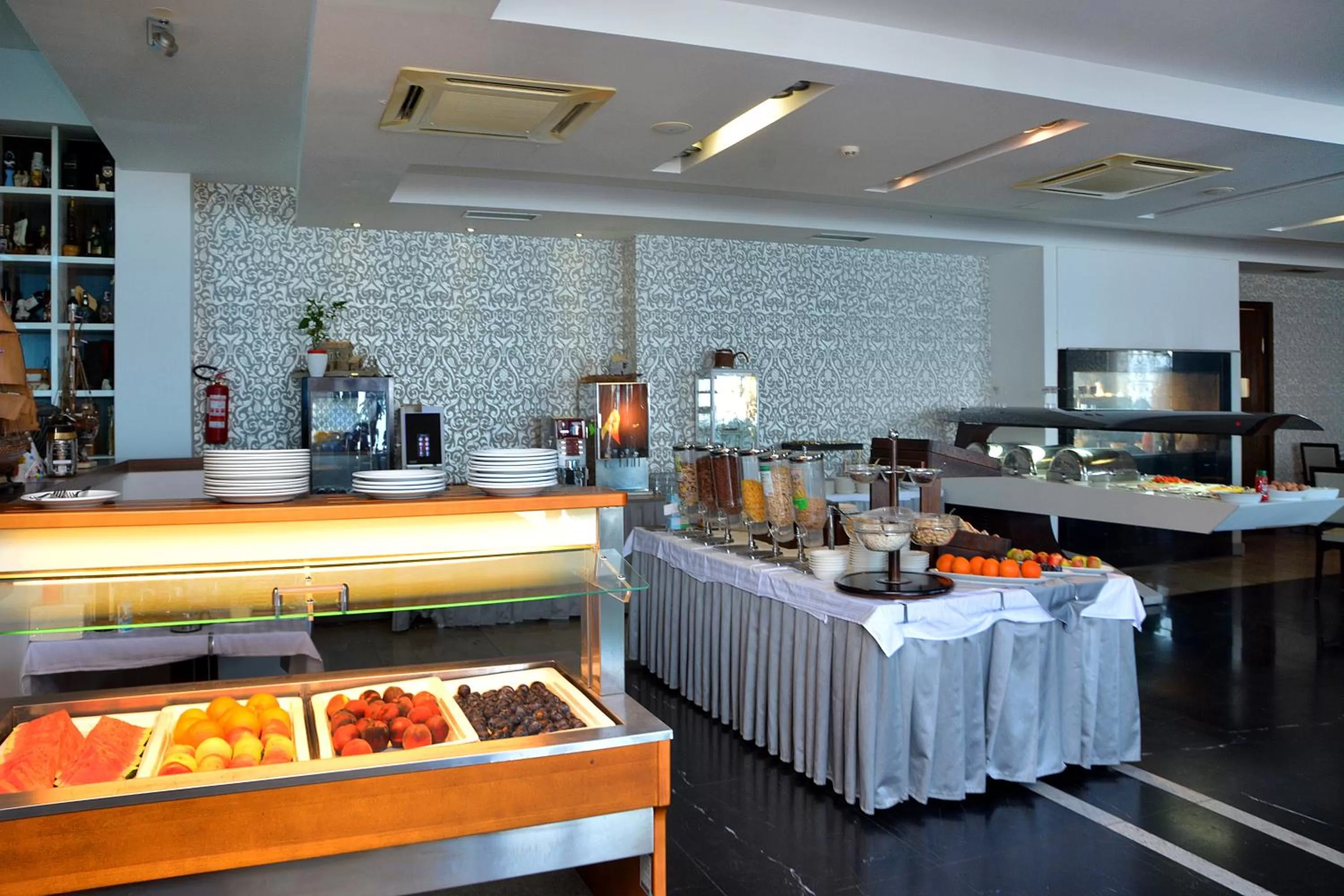 Breakfast in Hotel San Antonio