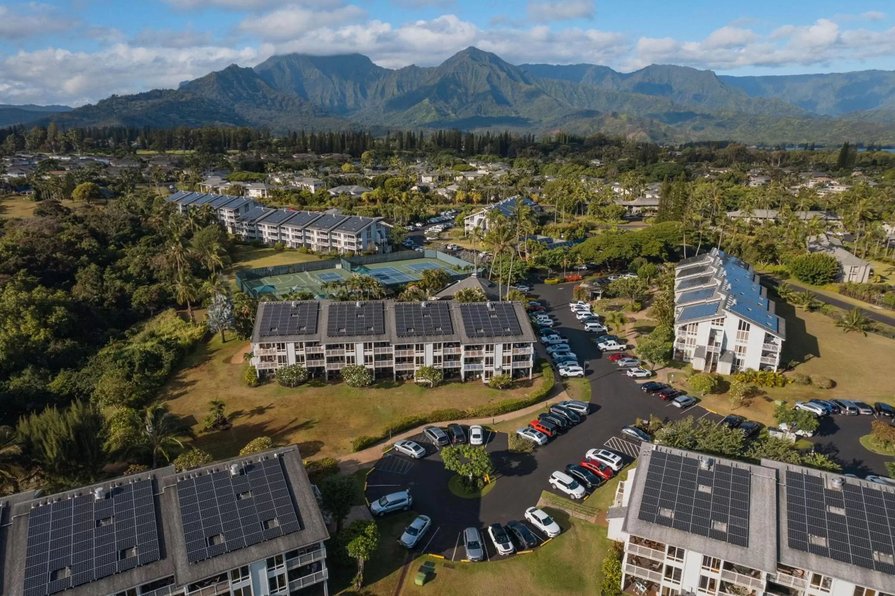 Property building, Bird's-eye View in The Cliffs at Princeville