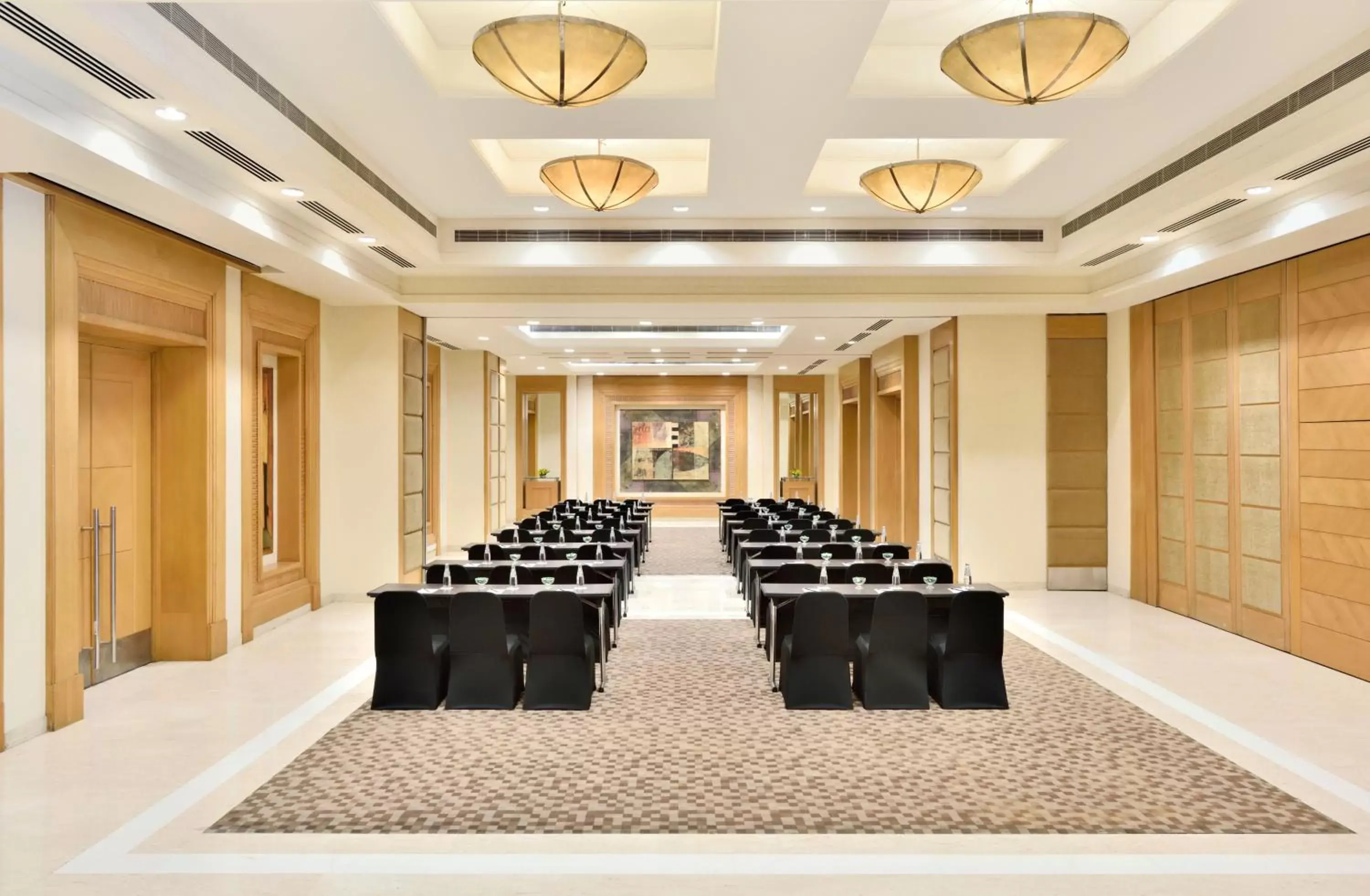 Banquet/Function facilities in Radisson Noida