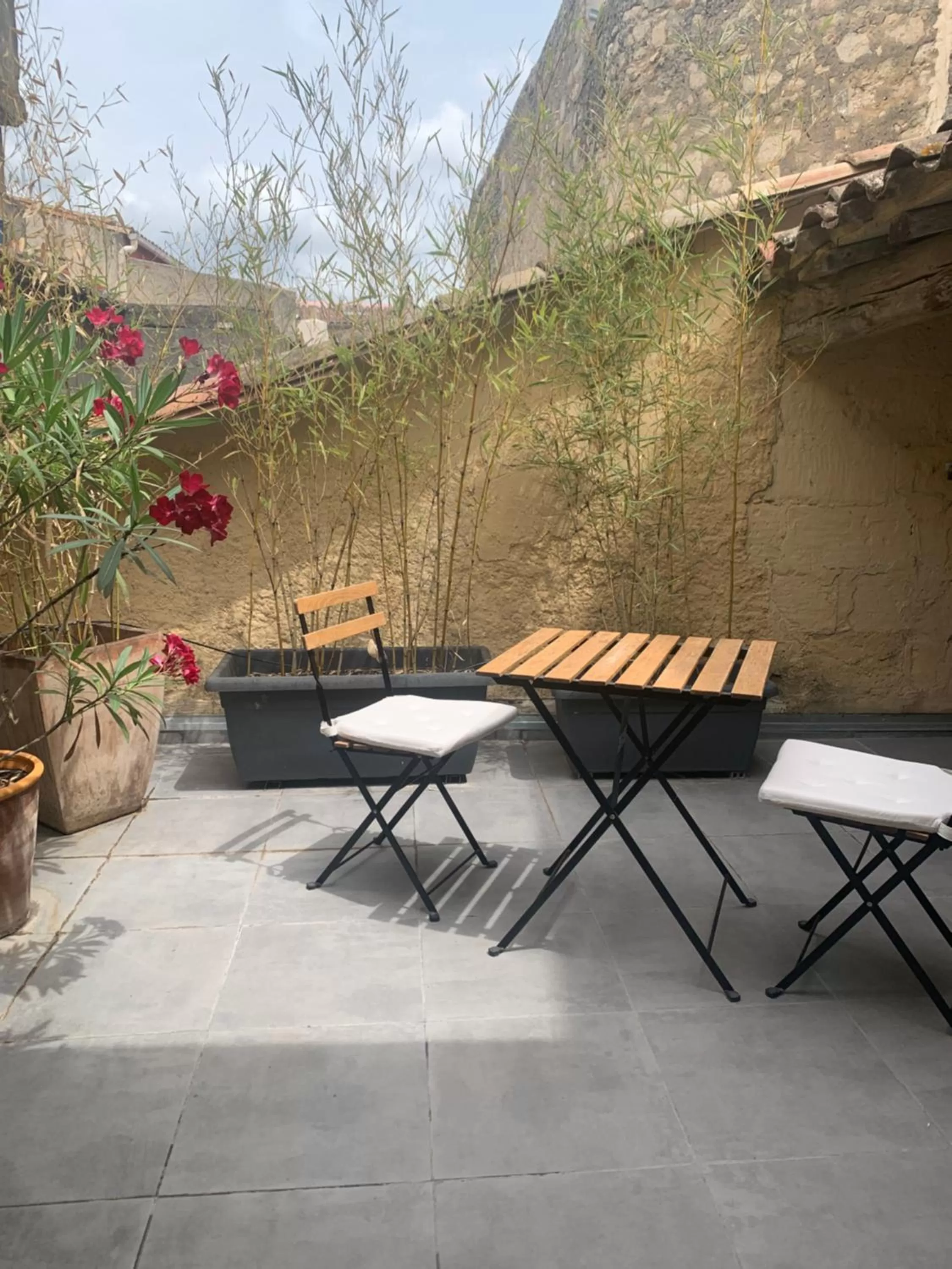 Patio in In Situ