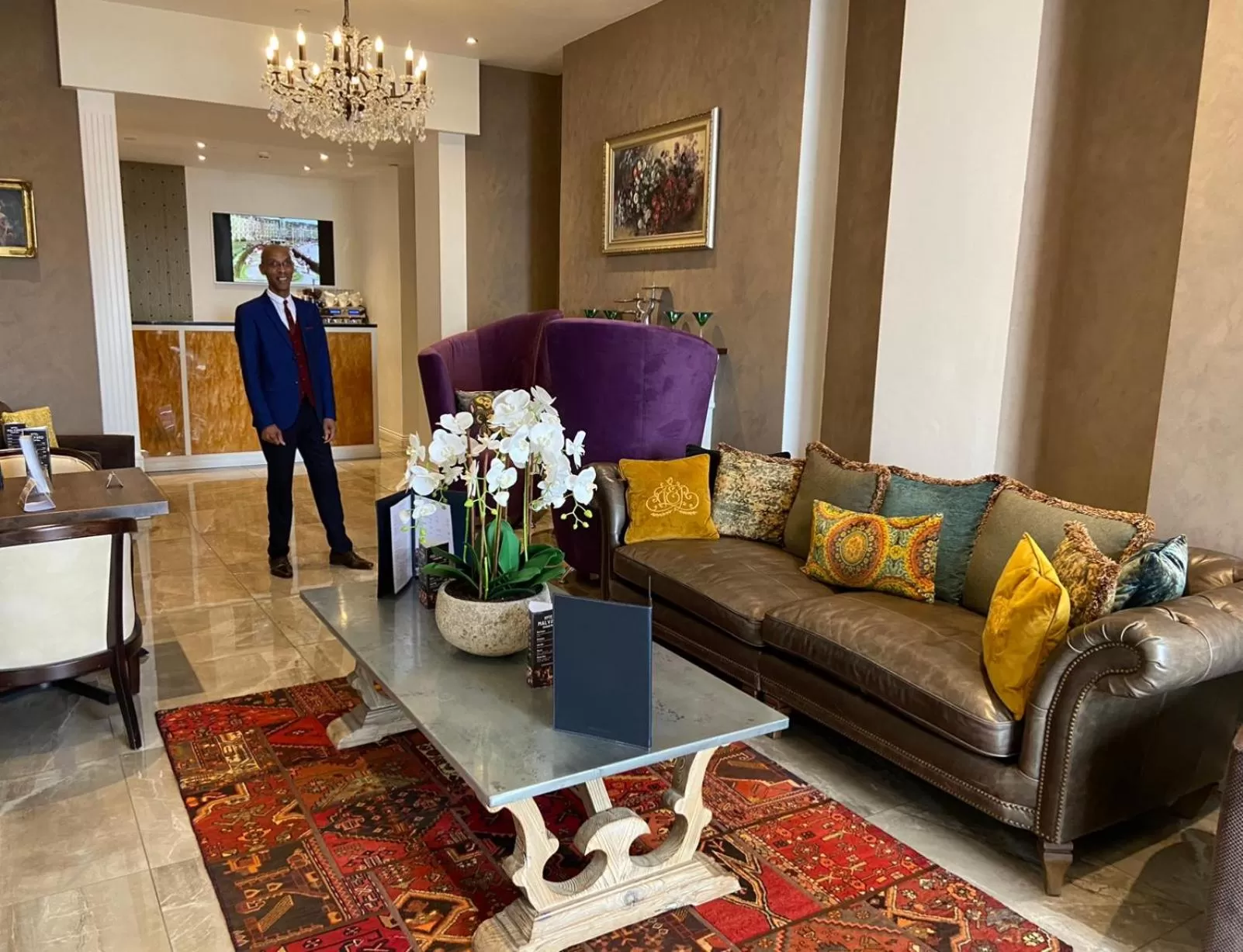 Living room in Halvard Hotel