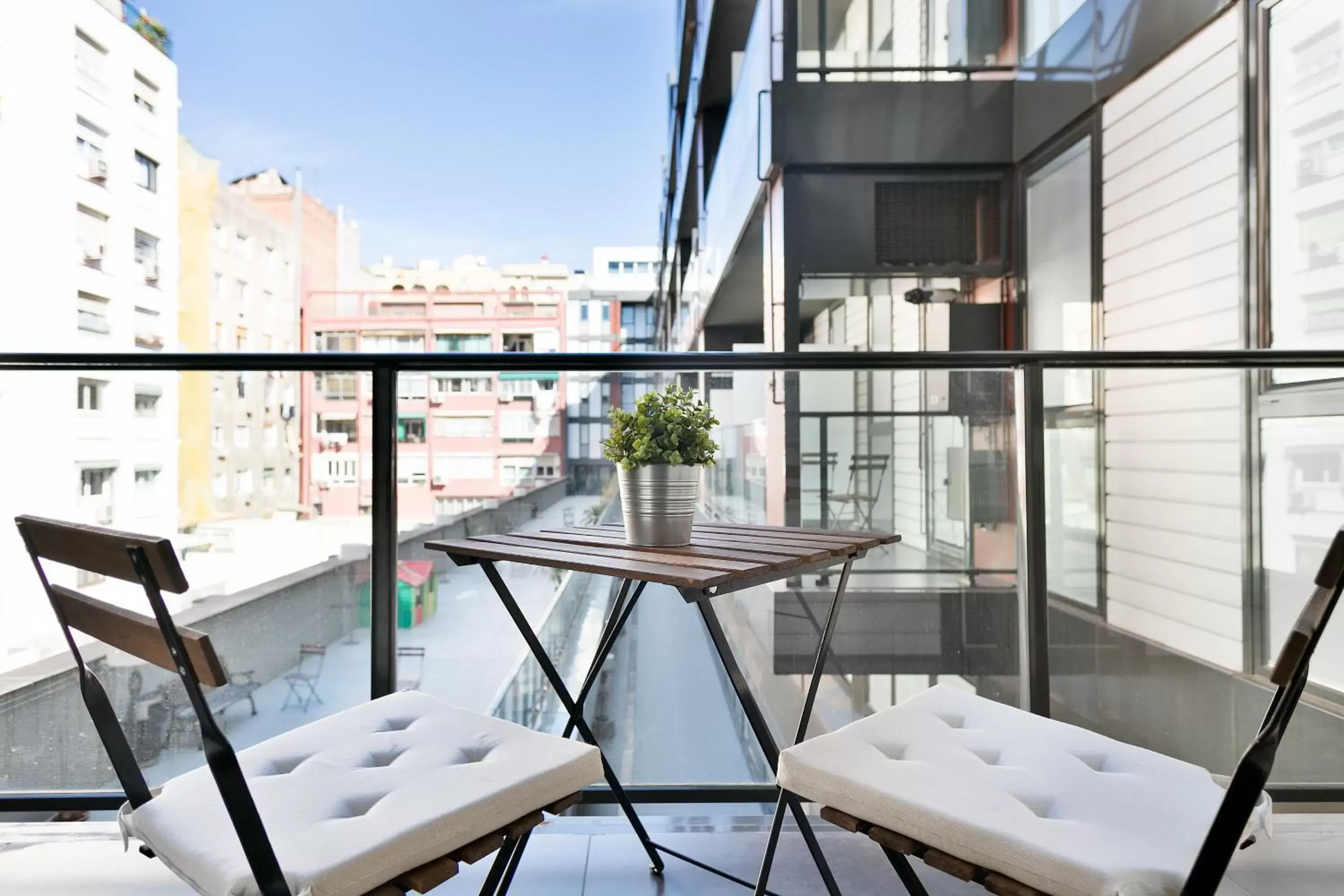 Balcony/Terrace in Aparthotel Bcn Montjuic