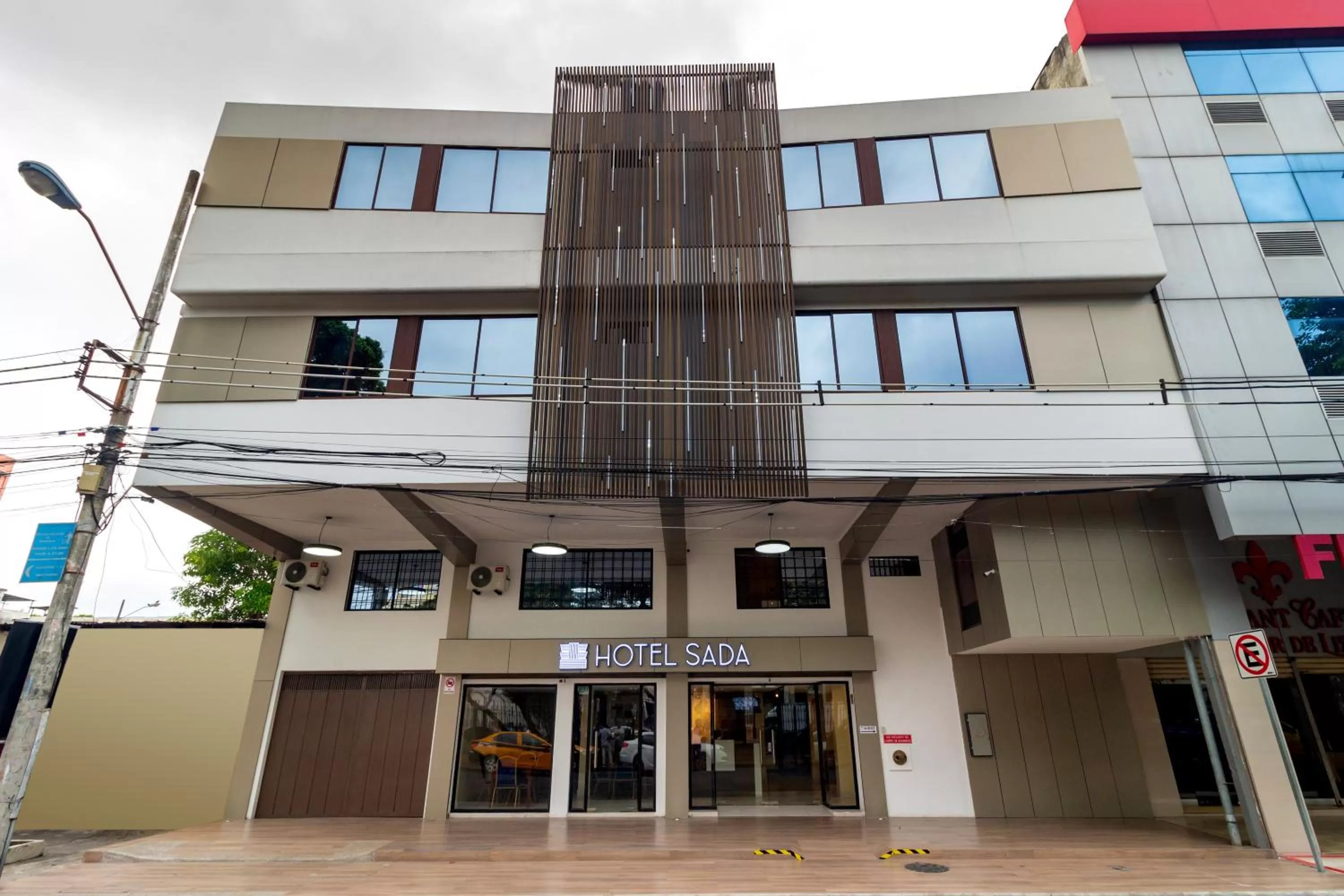 Property building in Hotel Sada