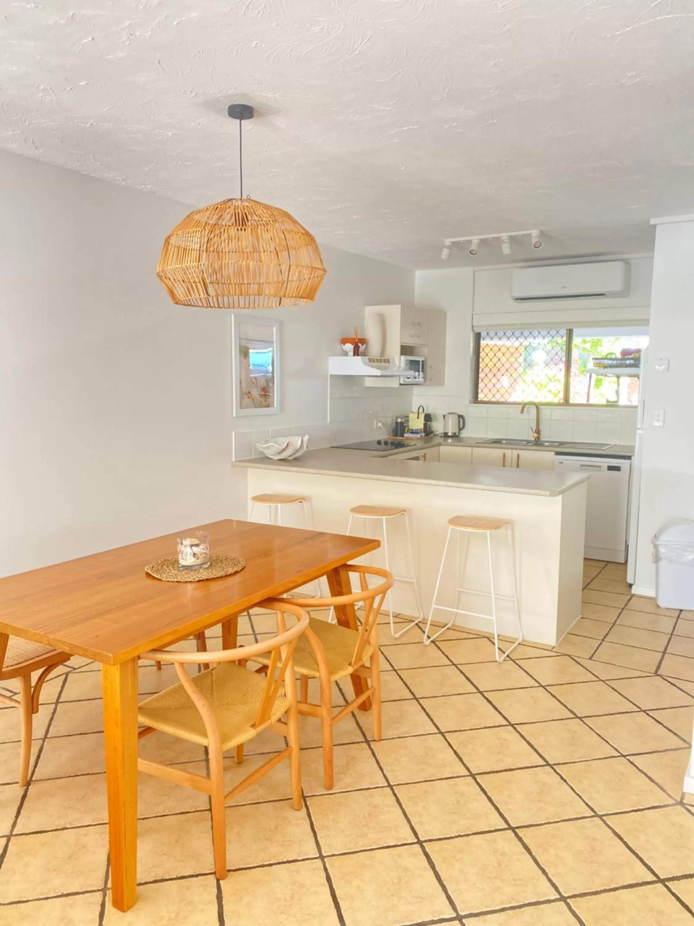 Glen Eden Beach Resort