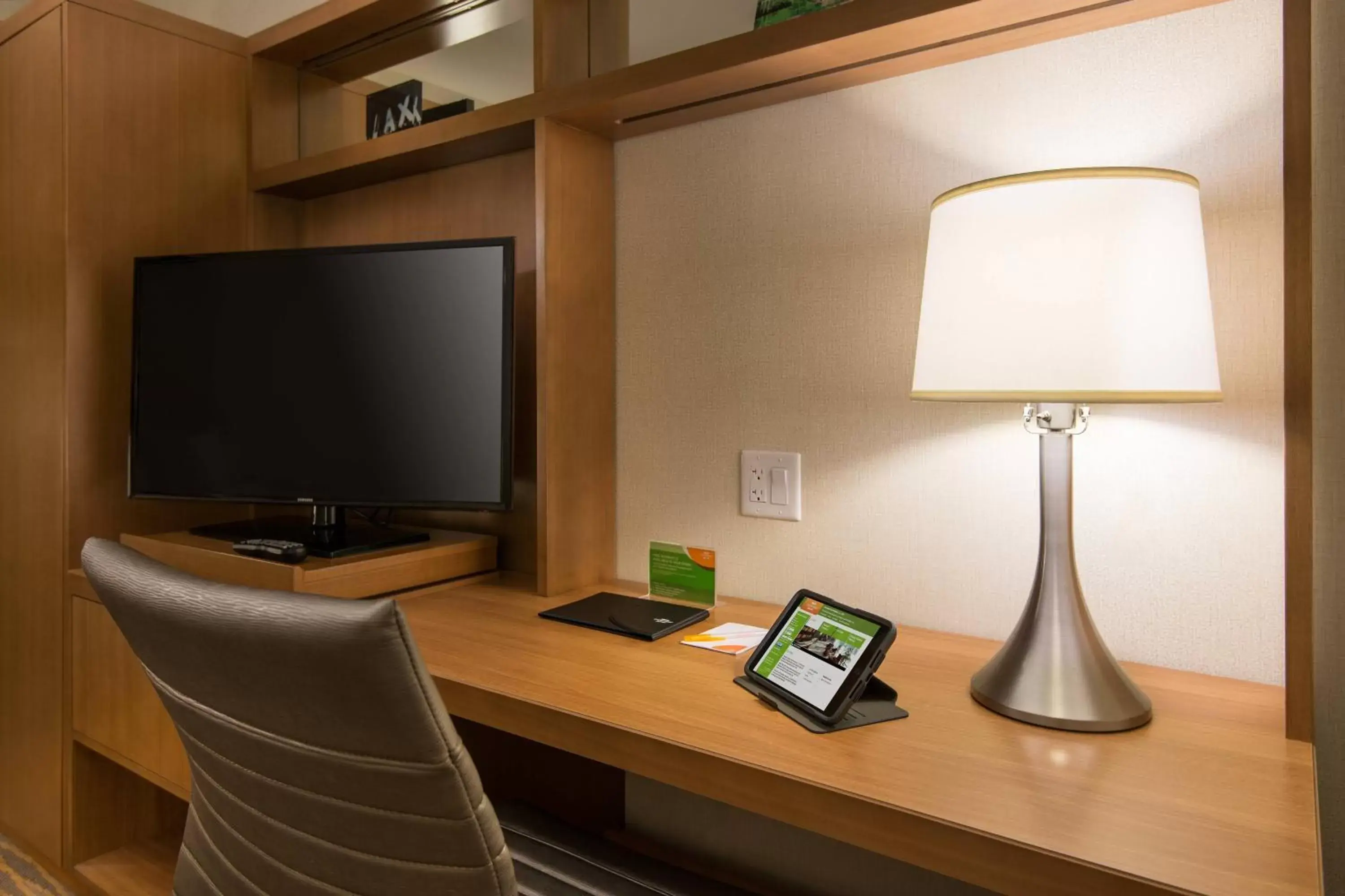 Photo of the whole room, TV/Entertainment Center in Courtyard by Marriott Los Angeles L.A. LIVE