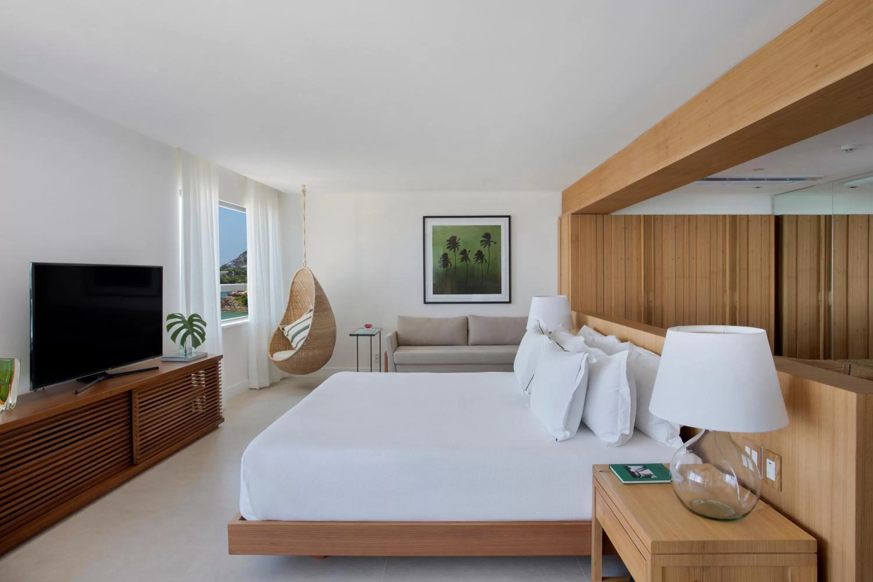 Bed in JANEIRO Hotel