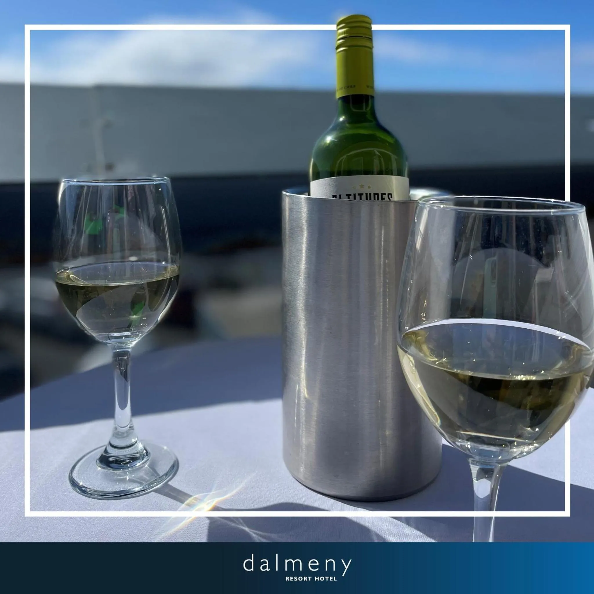 Lounge or bar in Dalmeny Hotel