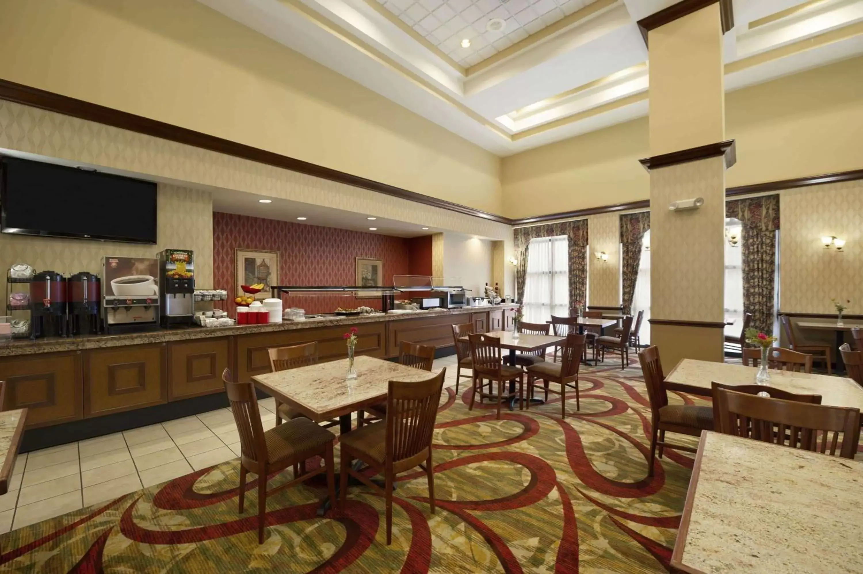 Restaurant/Places to Eat in Ramada by Wyndham Suites Orlando Airport