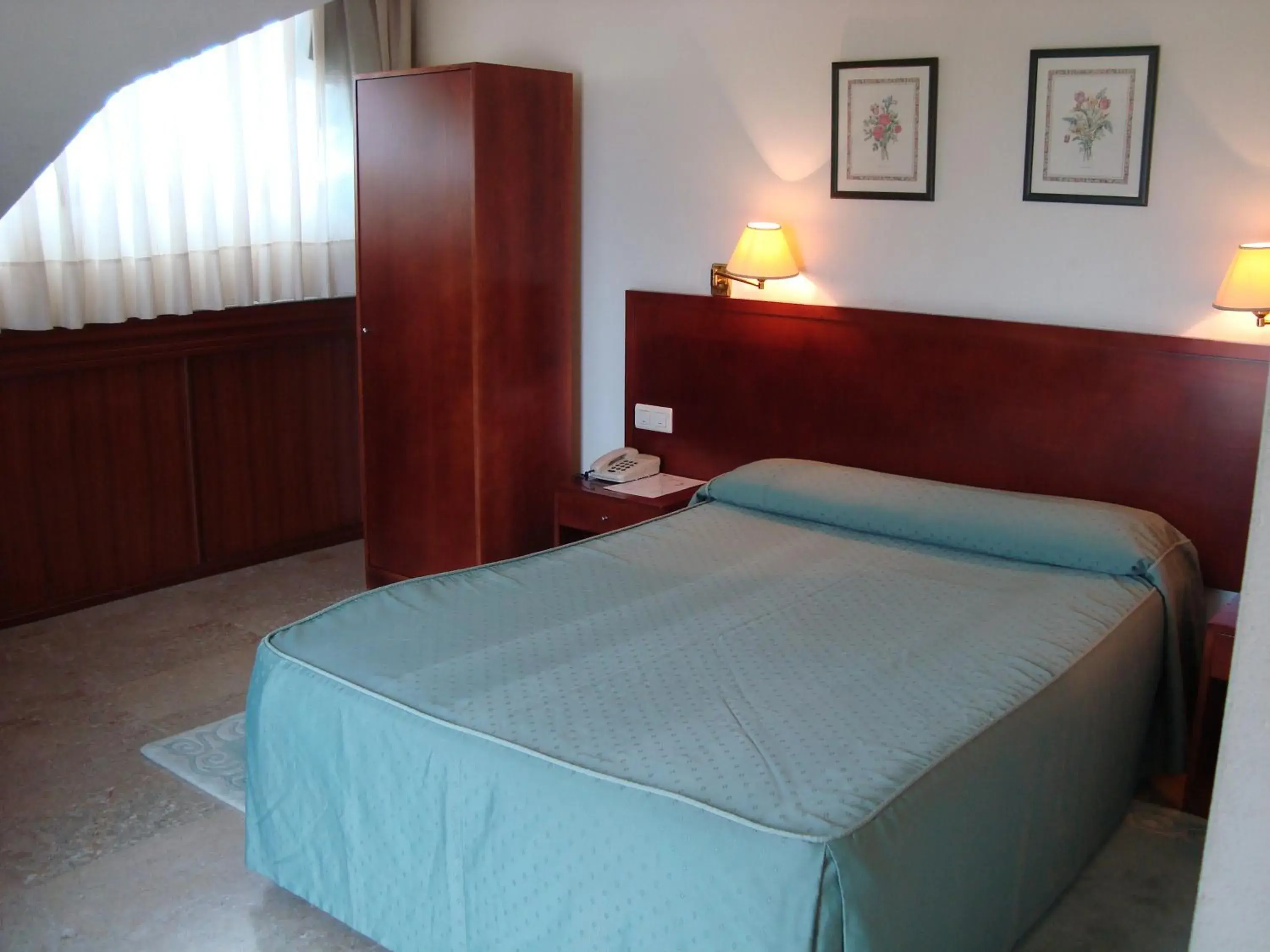 Bed in Hotel Bahía Bayona