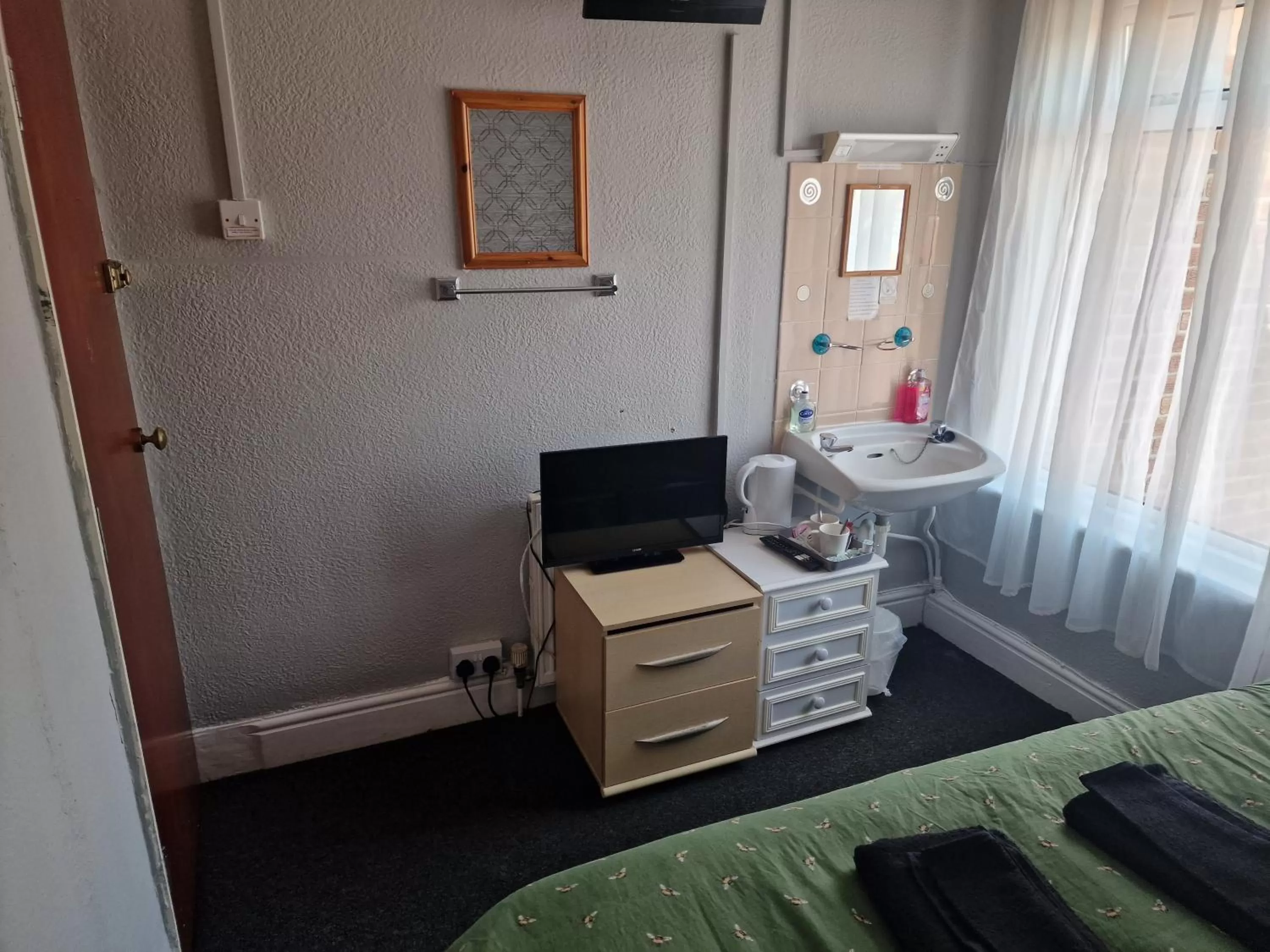 TV/Entertainment Center in My Place