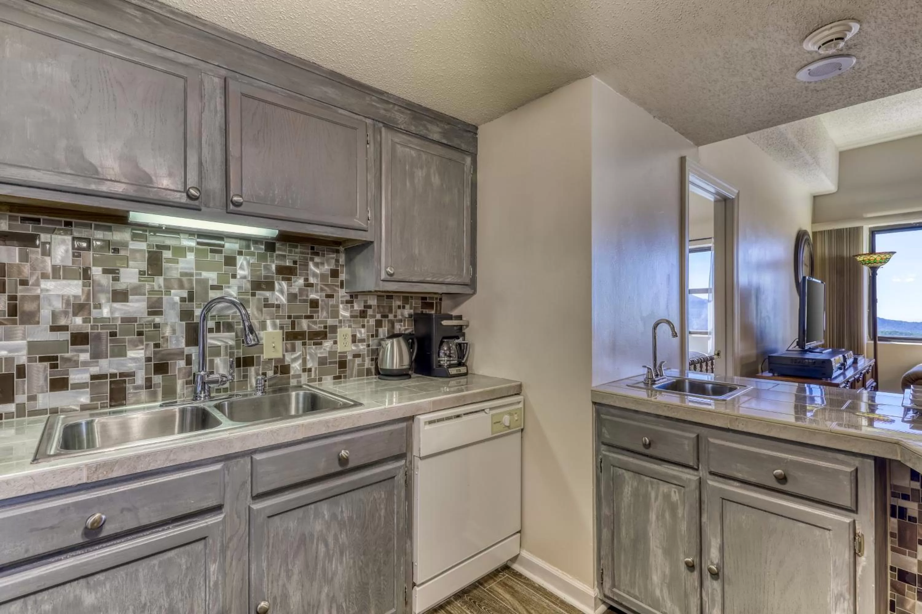 Kitchen/Kitchenette in Sugar Top 2816