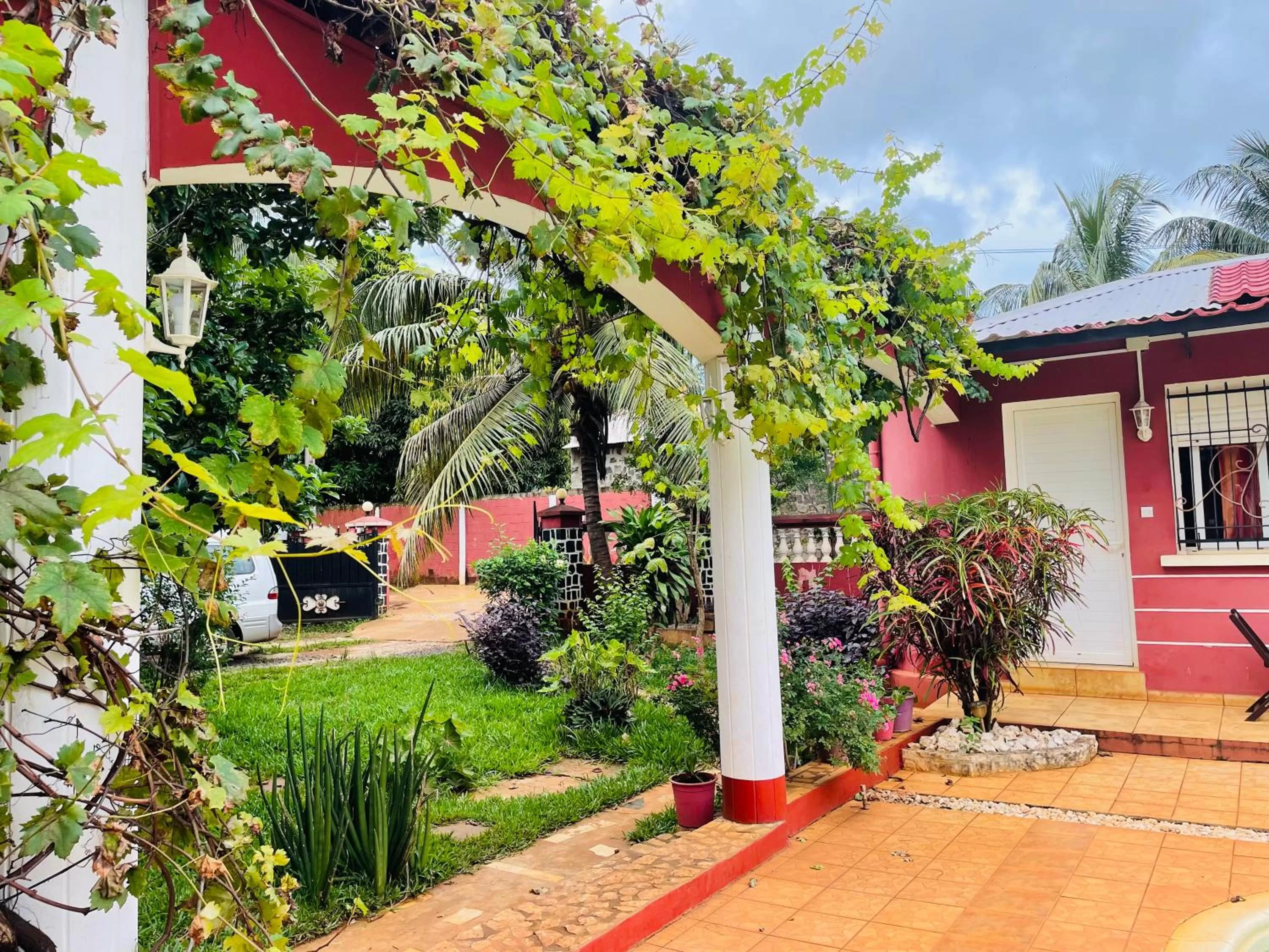 Garden, Property Building in Régina Lodge Diégo Suarez Madagascar